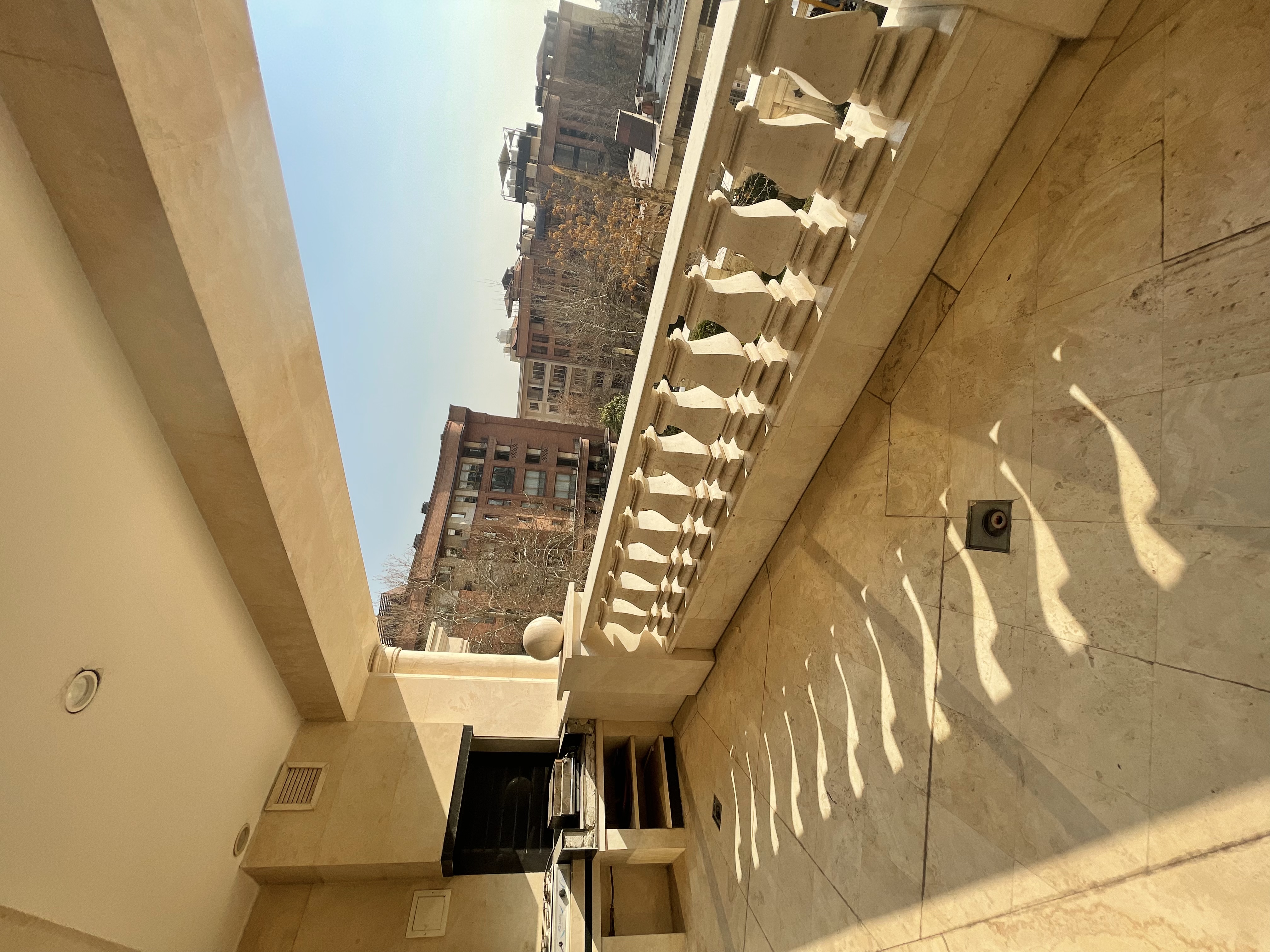 فروش آپارتمان 200متر فرمانیه 3خواب تراس چیدمان