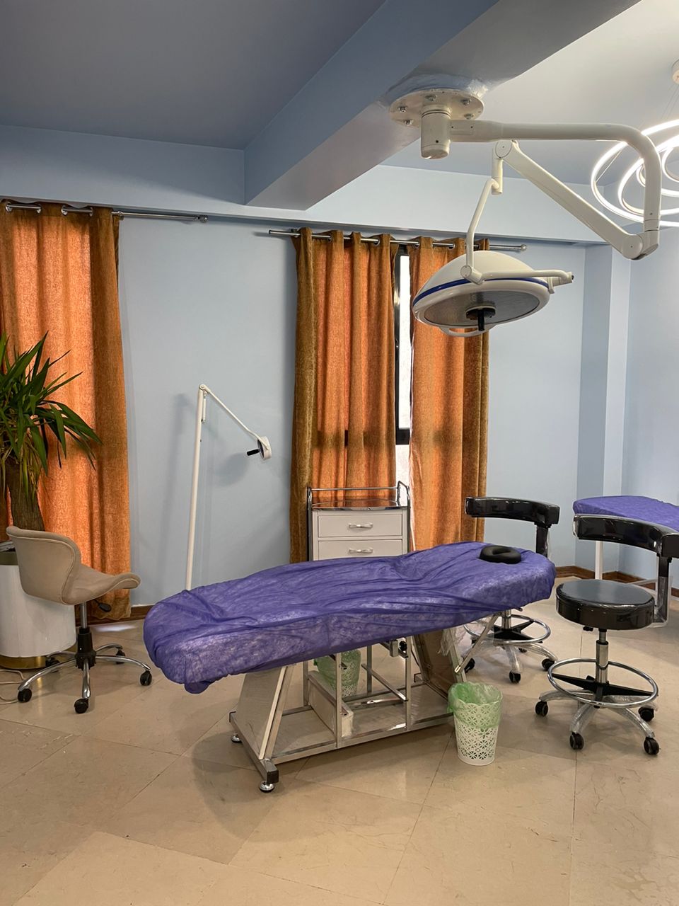 اجاره اداری 144متر  اندرزگو