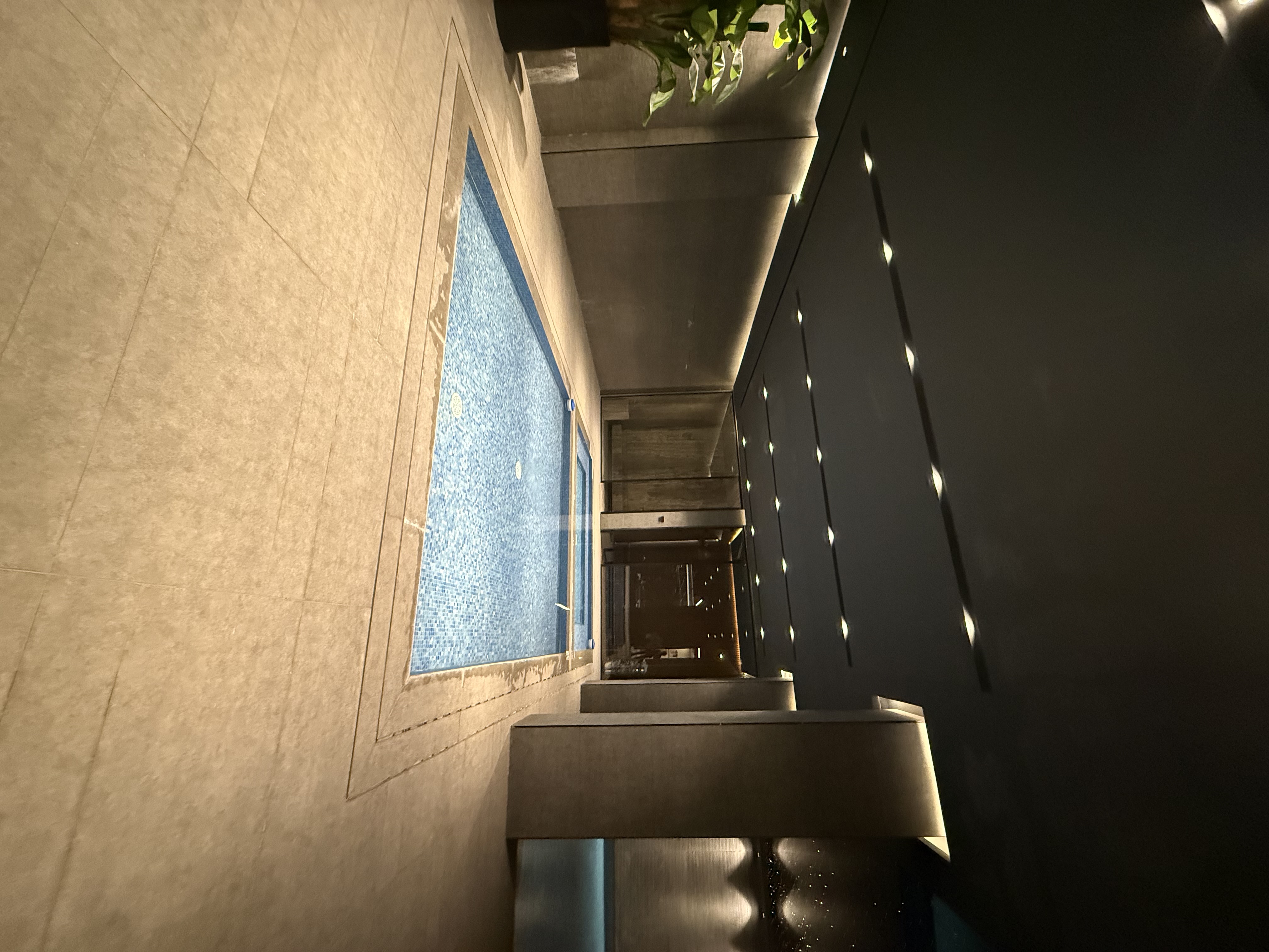 فروش آپارتمان 560متر گلستان شمالی فول مشاعات