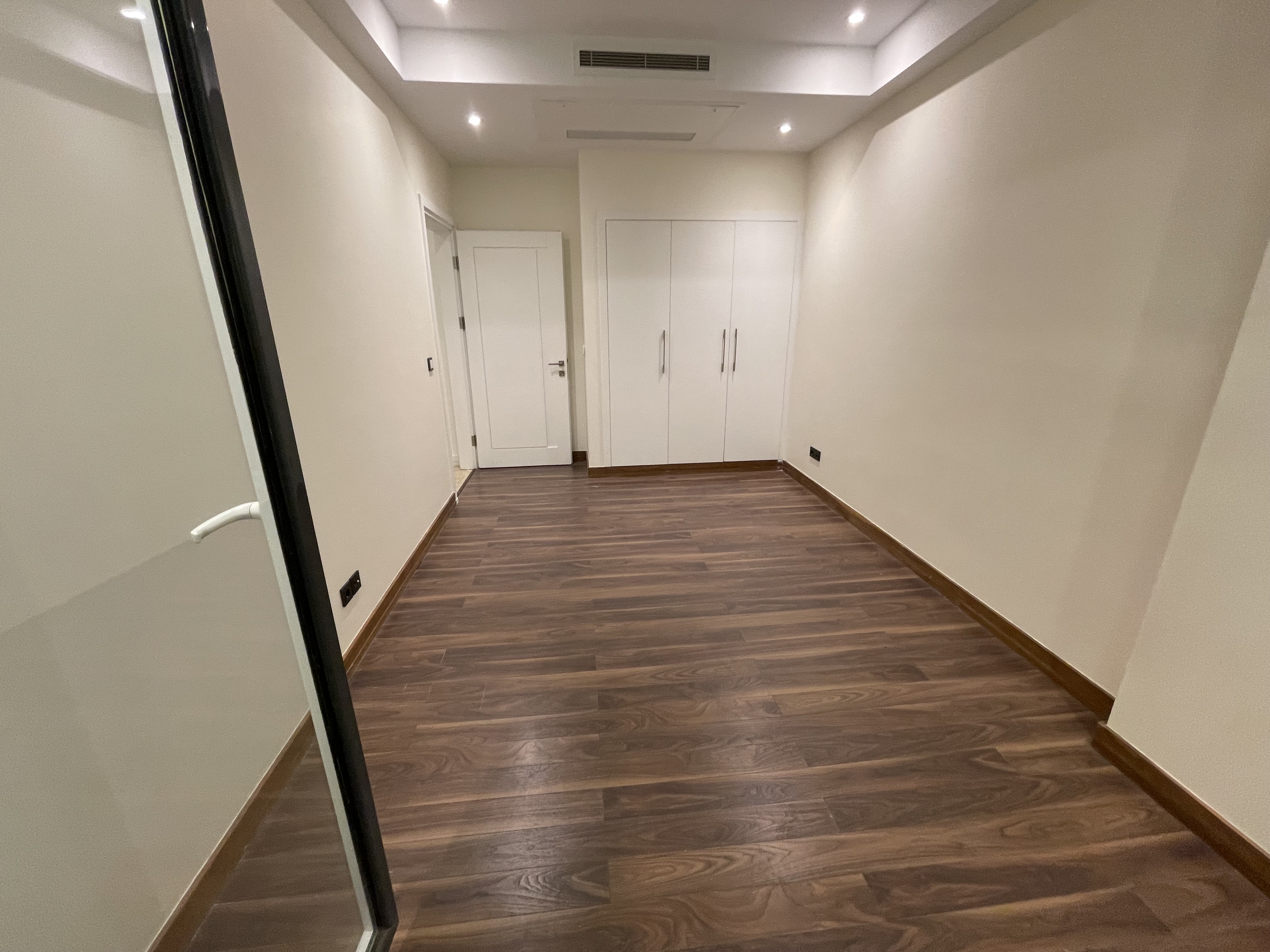 فروش آپارتمان 125متر اقدسیه 2پارکینگ