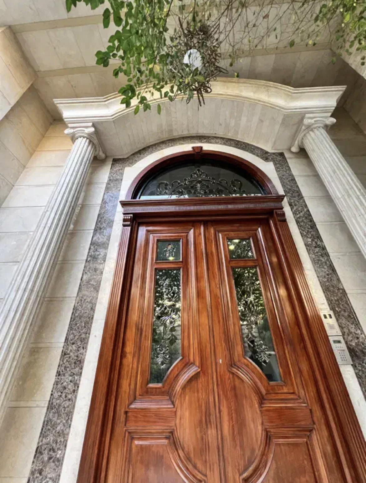 فروش آپارتمان 175متر فرمانیه 4پارکینگ سندی