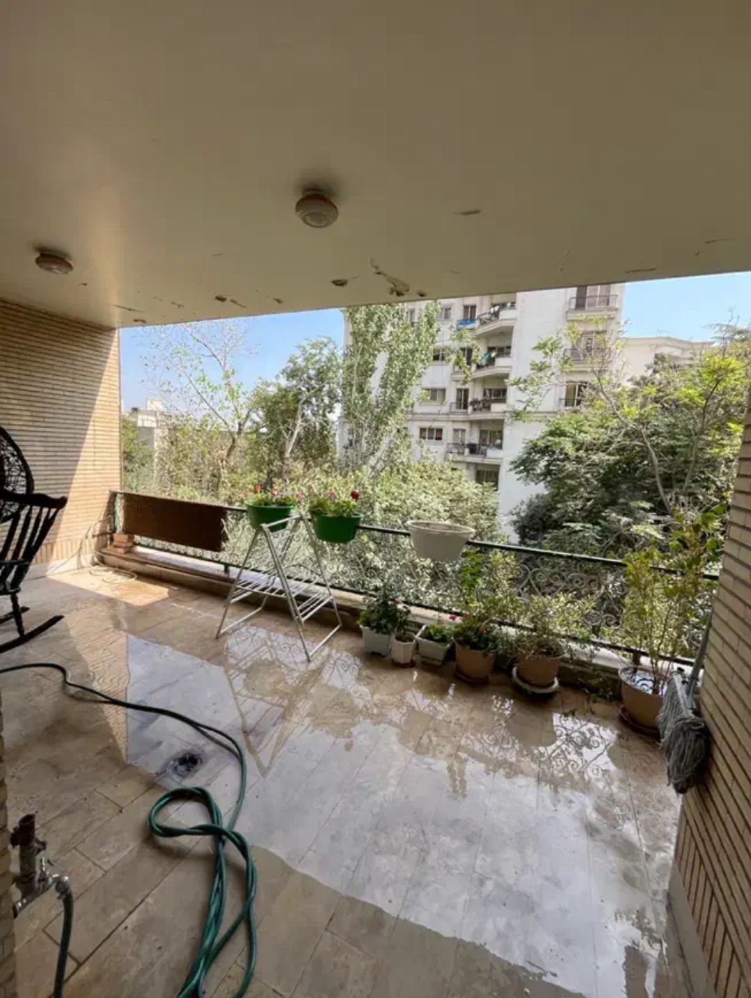 اجاره آپارتمان 330متر تکواحد قلب گلسنگ مناسب کار و سکونت