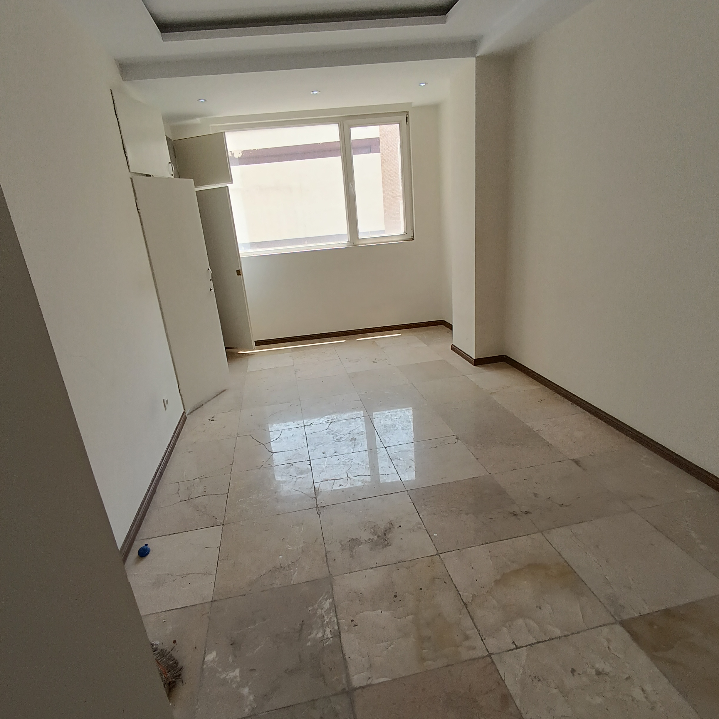 اجاره آپارتمان 180متر دربند تاپ لوکیشن نور گیری مستقیم