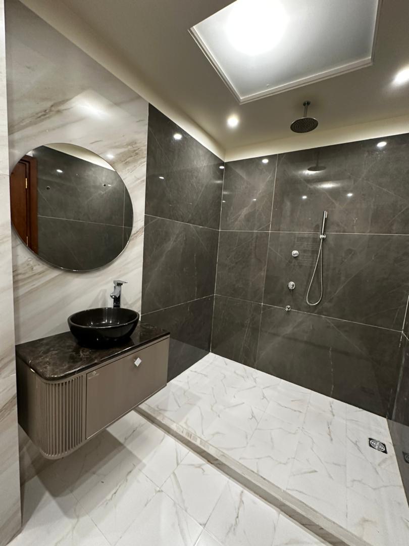 فروش آپارتمان 155 متر جهانتاب رو به آفتاب تاپ لوکیشن