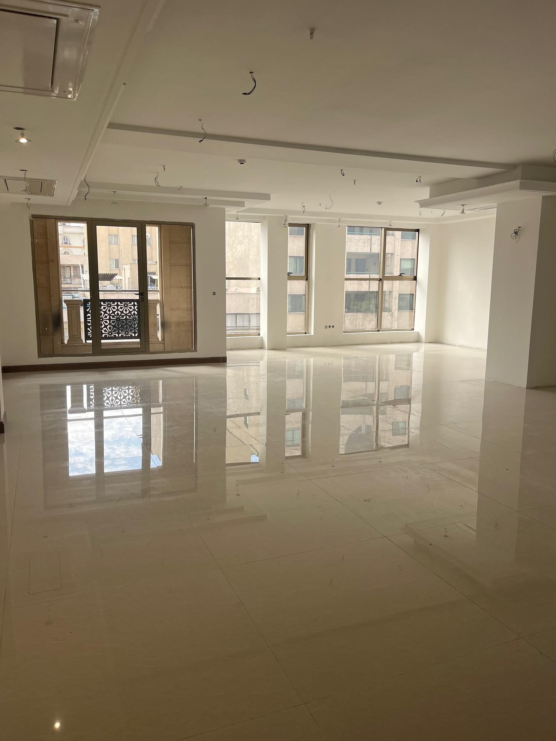 فروش اداری 230متر فرمانیه