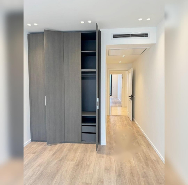 فروش آپارتمان 90متر دولت‌ آکواریوم نور  2 پارکینگ خوش نقشه