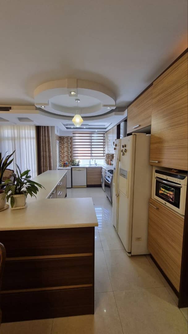 فروش آپارتمان 124 متر دولت غرق نور