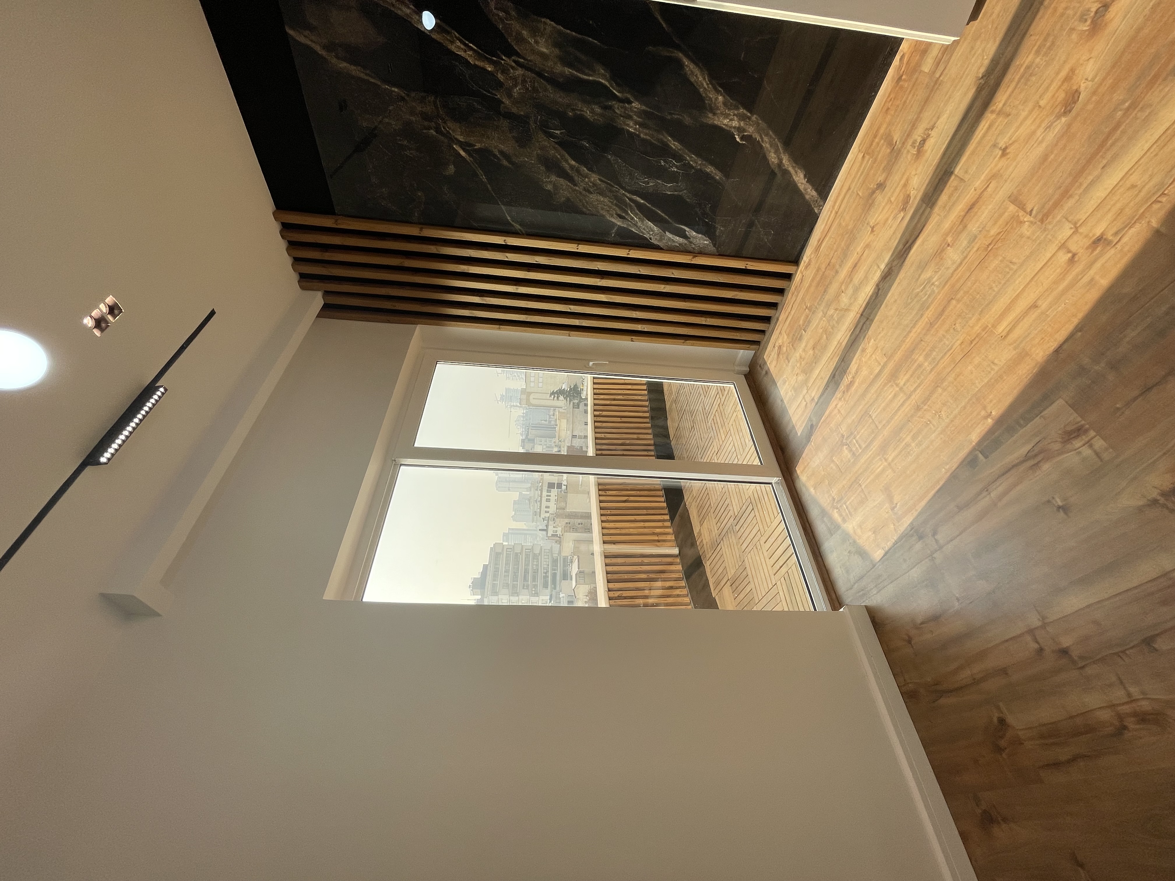 فروش آ‌پارتمان 92 متر دزاشیب ویو ابدی کل تهران