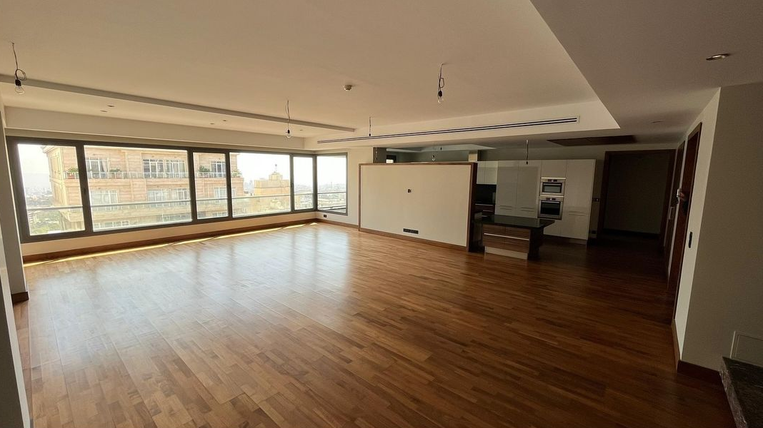 فروش آپارتمان 250 متر آجودانیه سه خواب یک مستر