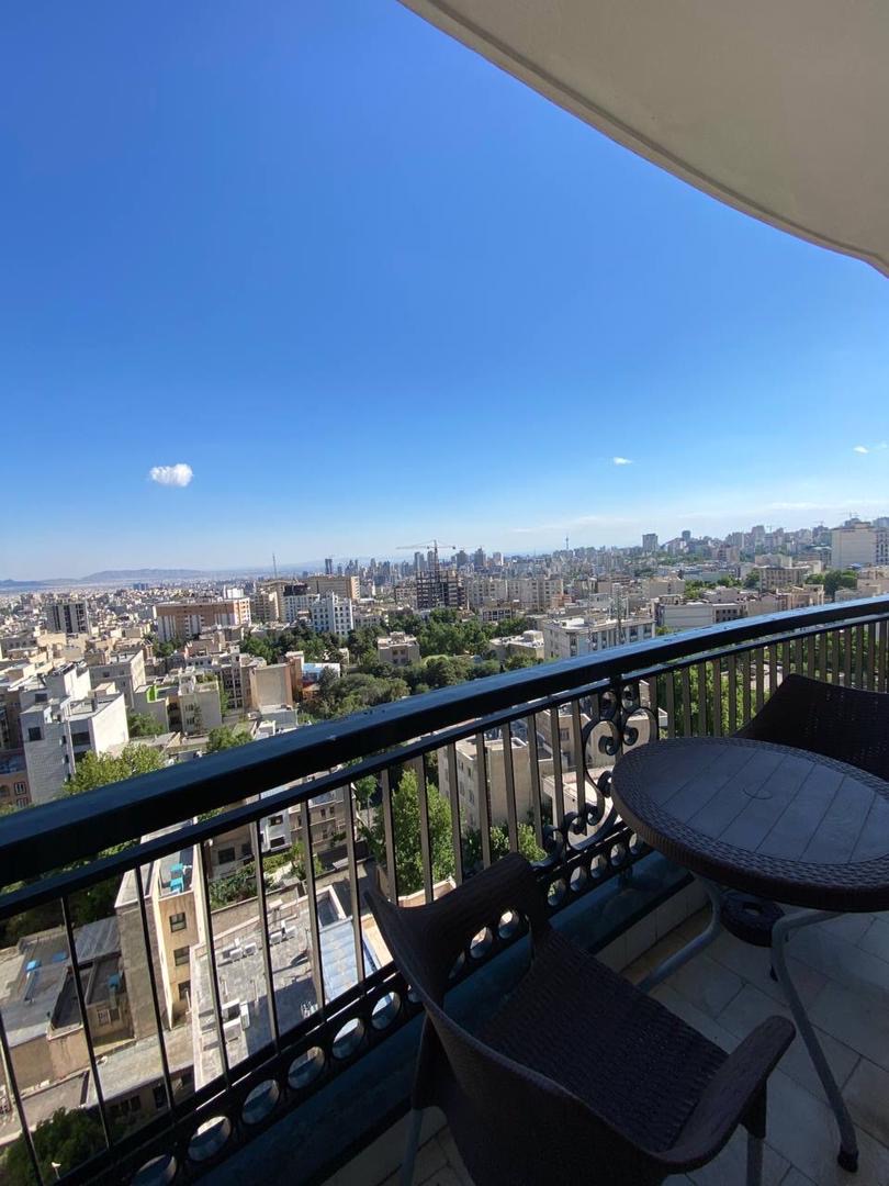 فروش آپارتمان 215 متر نیاوران
