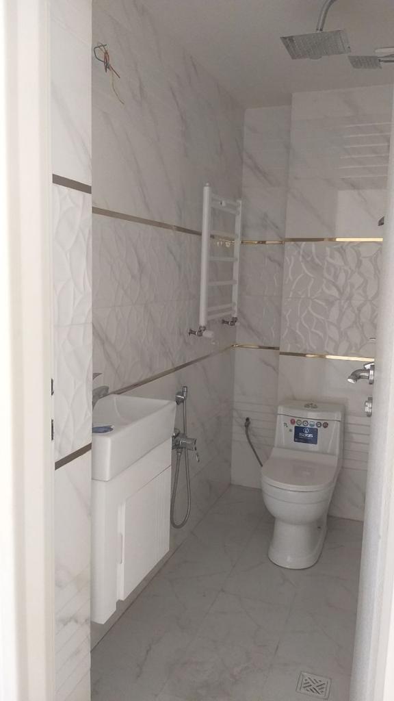 اجاره اپارتمان 65متر هفت حوض میدان 85