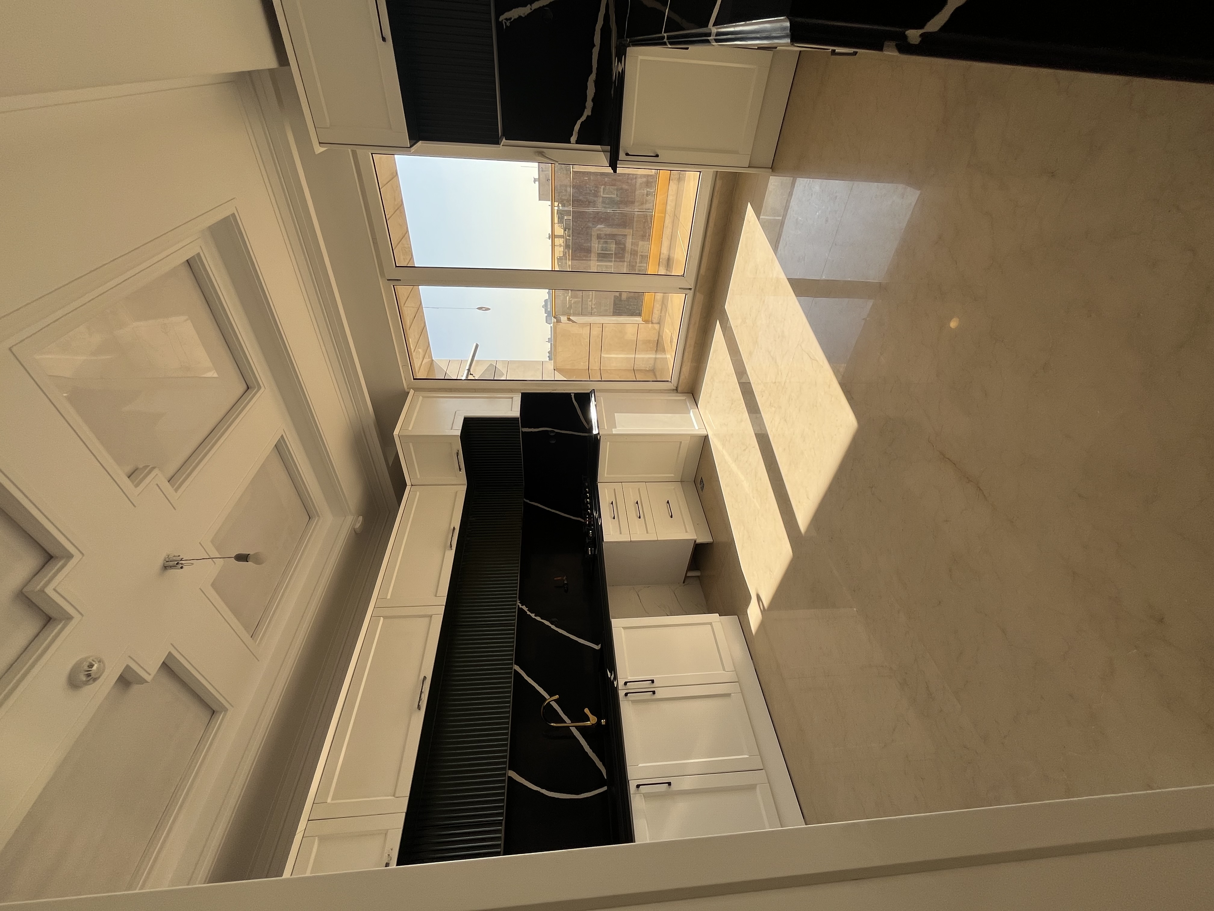 فروش آپارتمان 215 متر قیطریه  3 خواب مستر