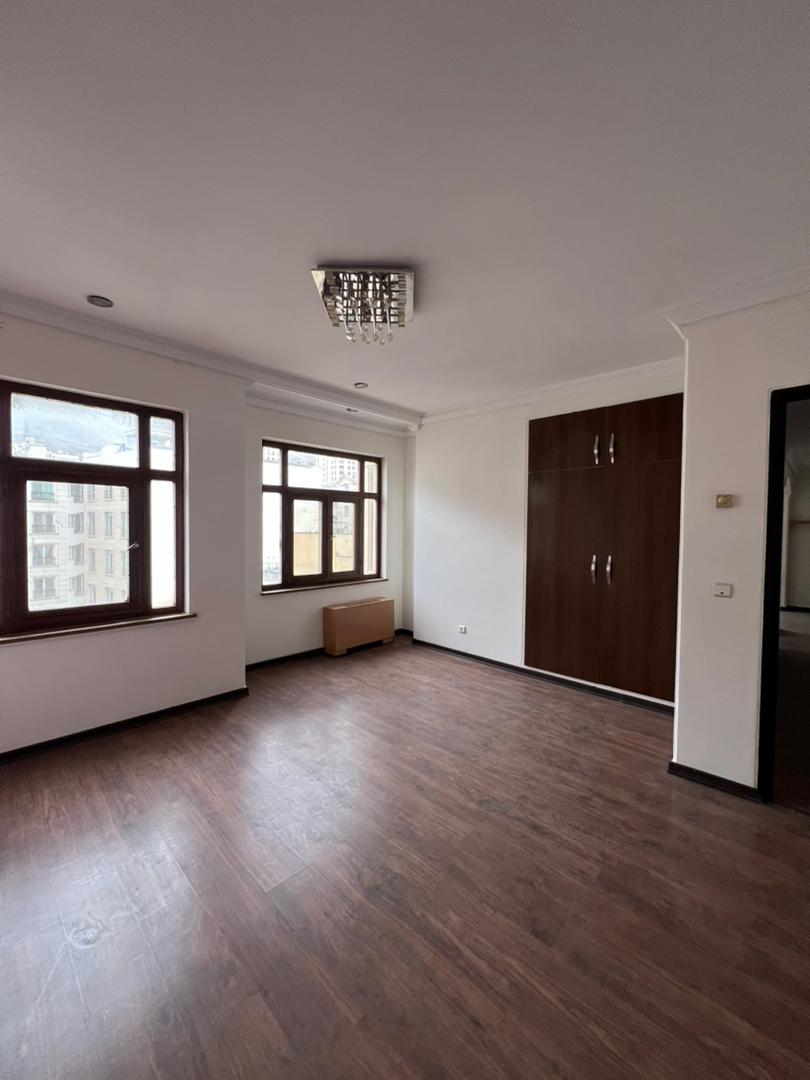 فروش آپارتمان 230متر نیاوران 3پارکینگ