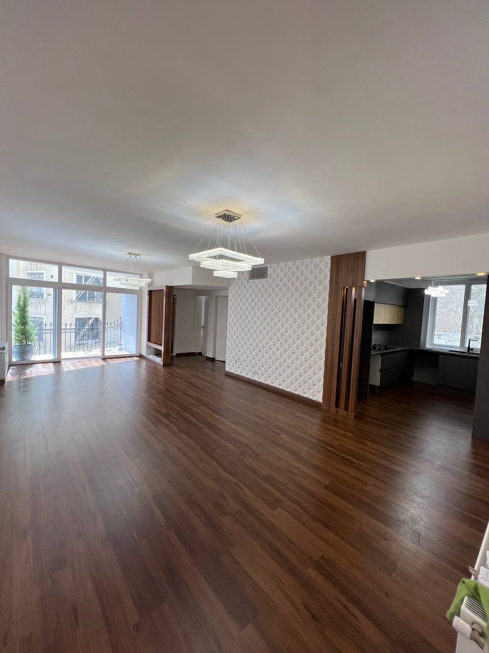 فروش آپارتمان 100 متر دیباجی جنوبی عطار