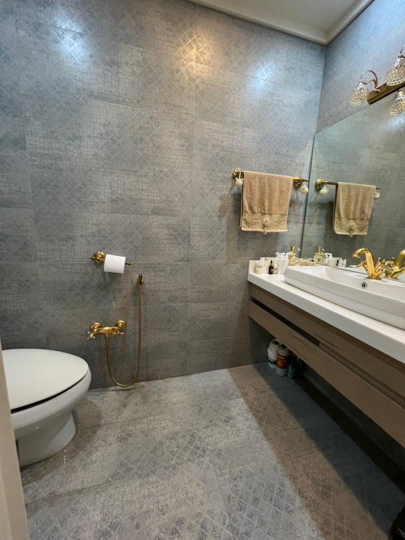 اجاره اپارتمان 210متر نیاوران