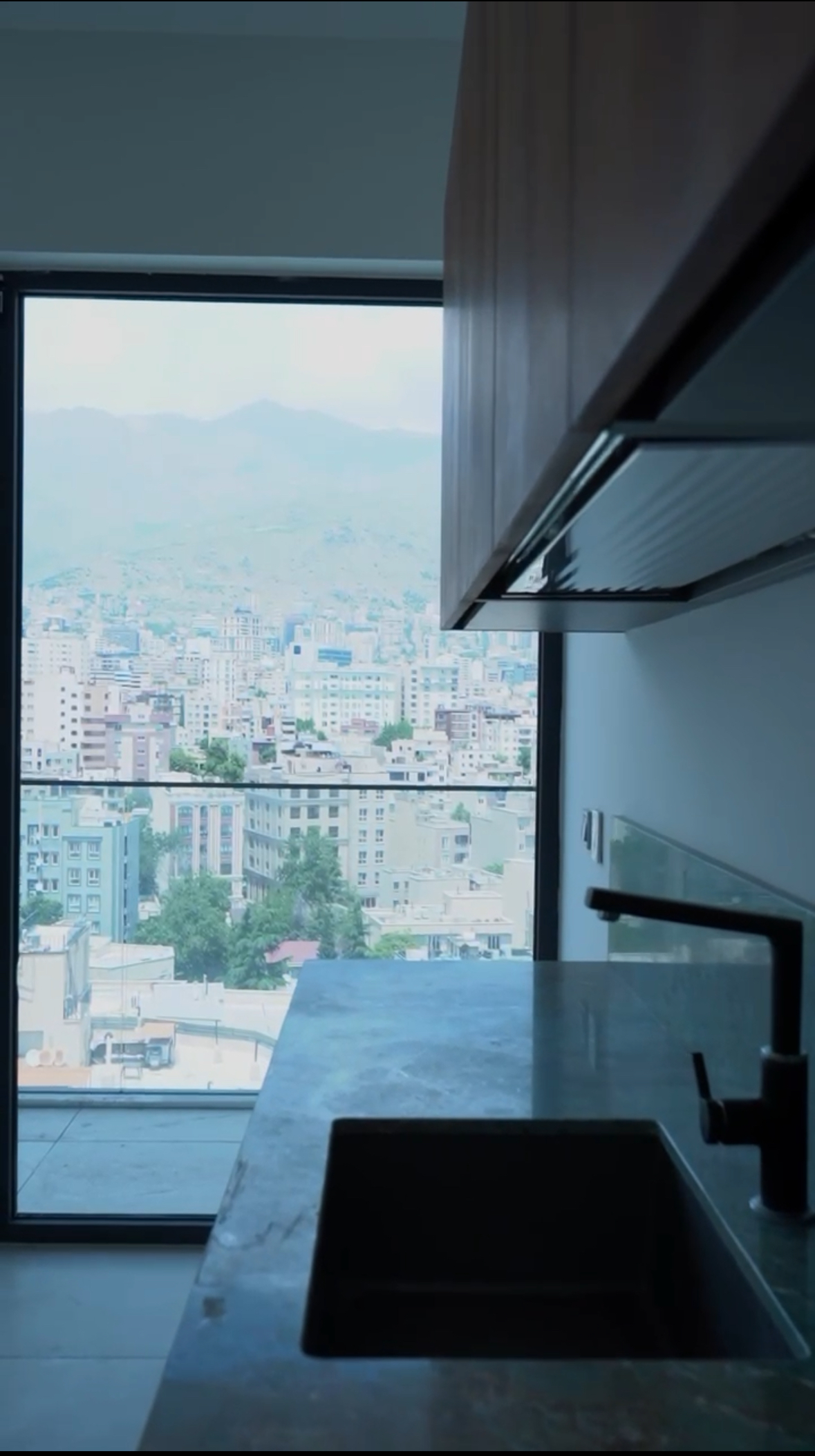 فروش آپارتمان 110 متری دزاشیب فول مشاعات هتلینگ