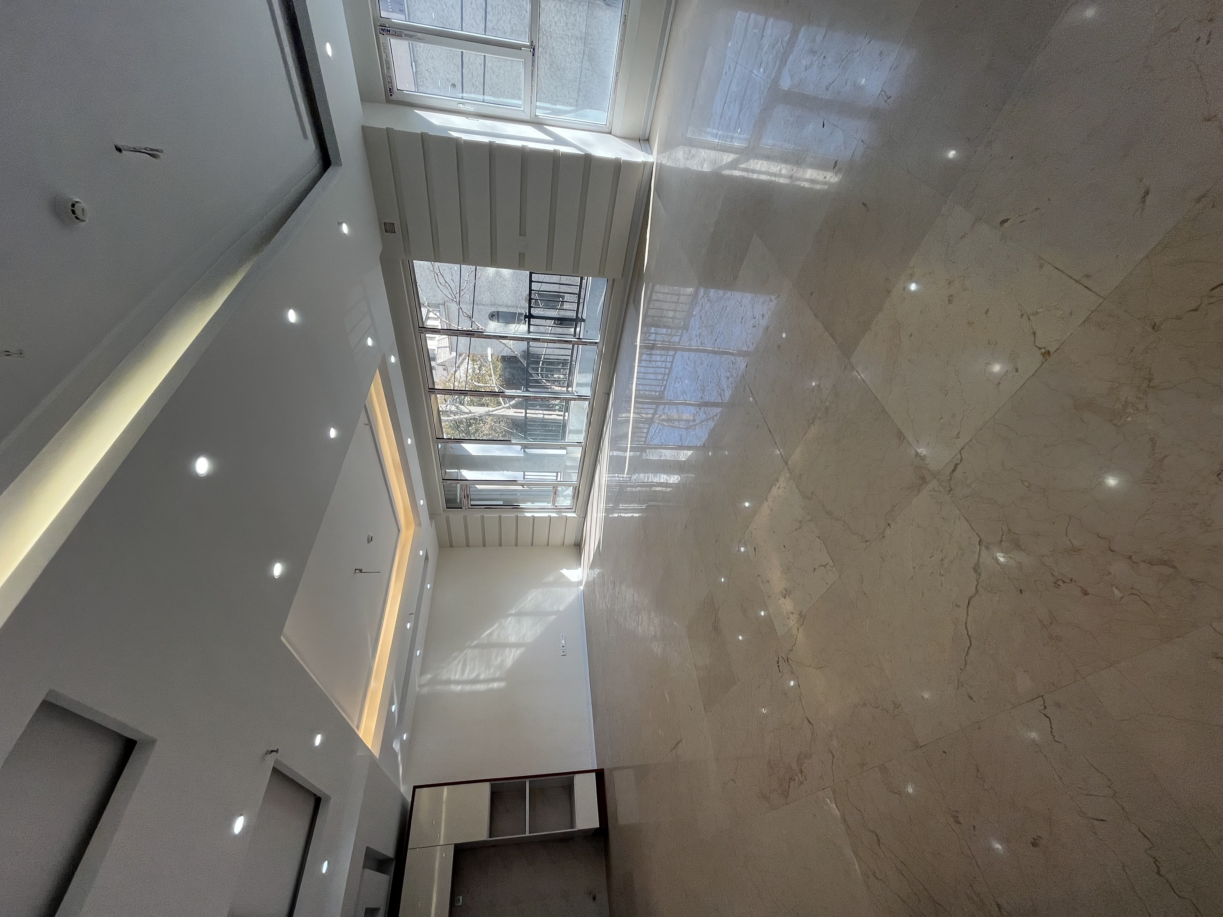 فروش آپارتمان نوساز 115 متر با 2 پارکینگ در تاپ لوکیشن اختیاریه