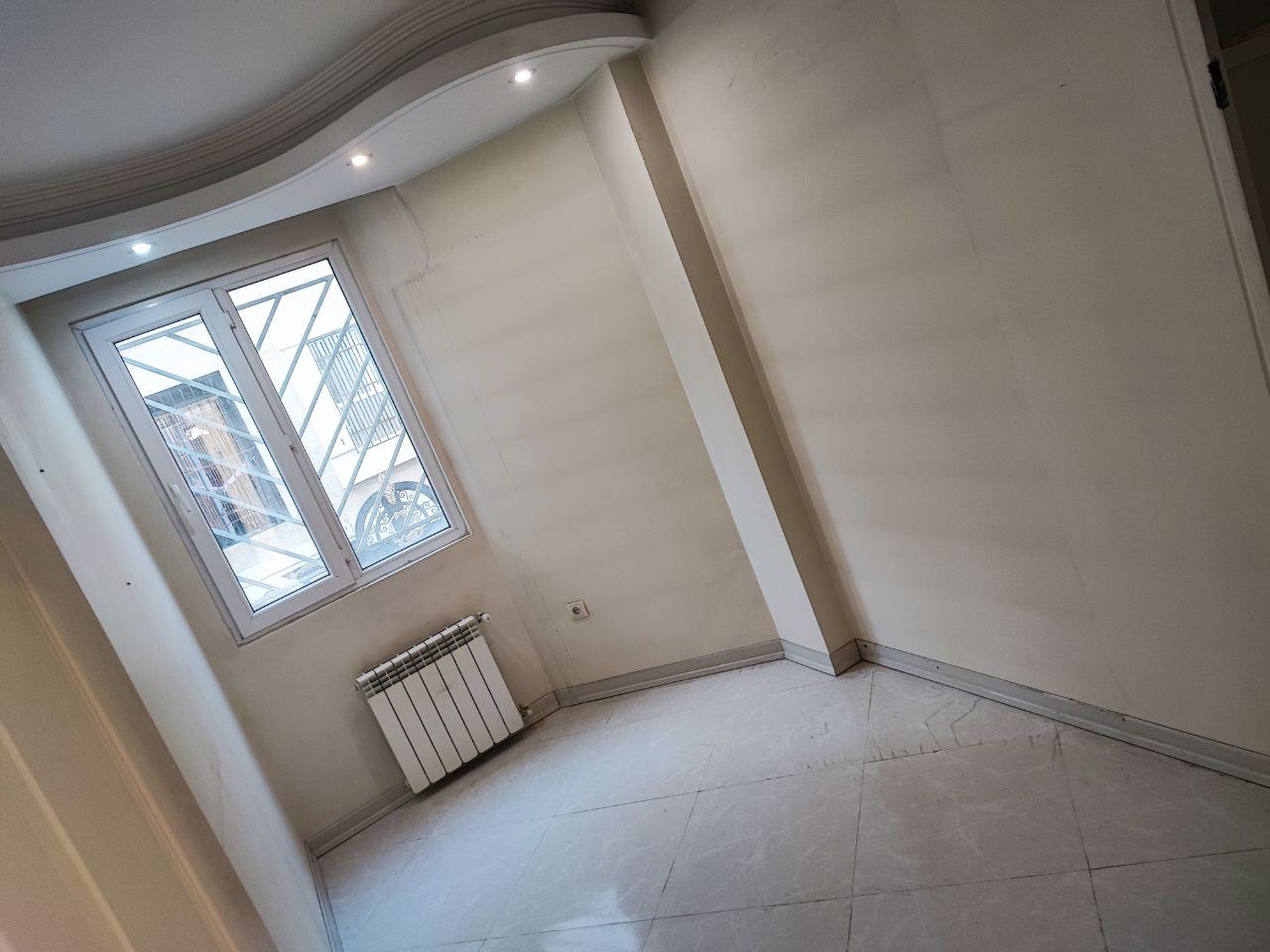 اجاره اپارتمان 70 متر هفت حوض 2خواب فول امکانات