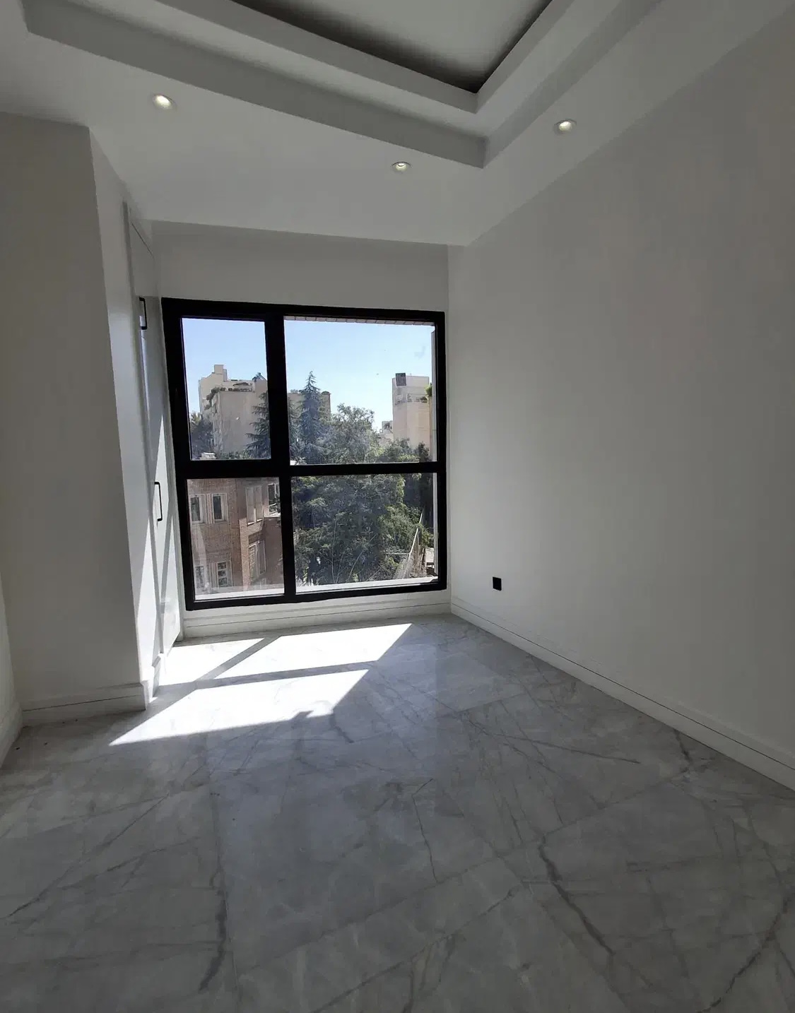 فروش آپارتمان 130متر جهانتاب 2 پارکینگ