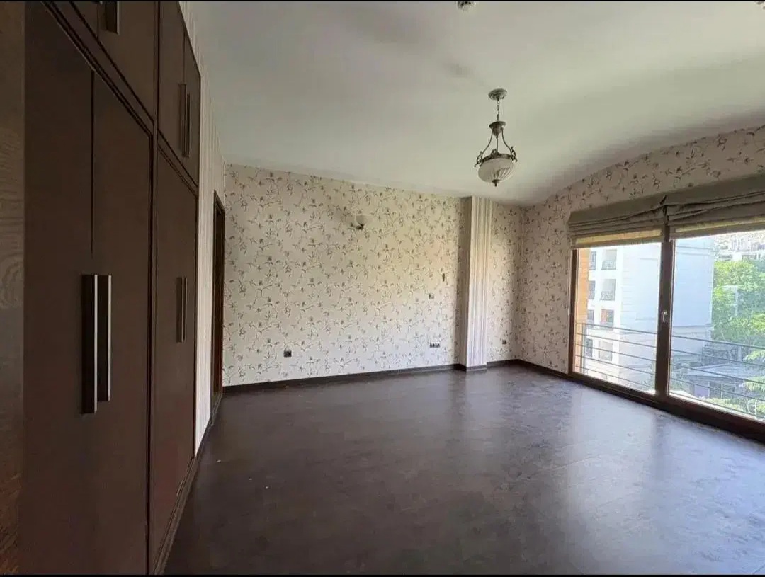 فروش آپارتمان 180 متر کامرانیه دید مشجر