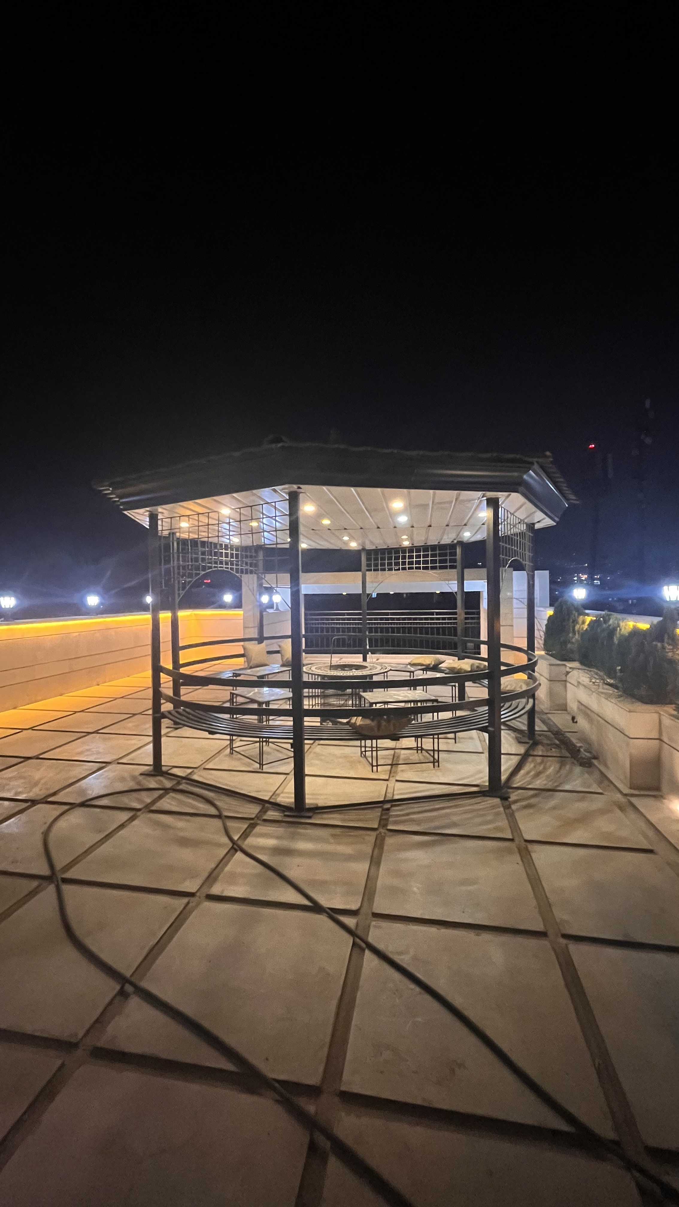 اجاره آپارتمان 200متر نارمک فول امکانات