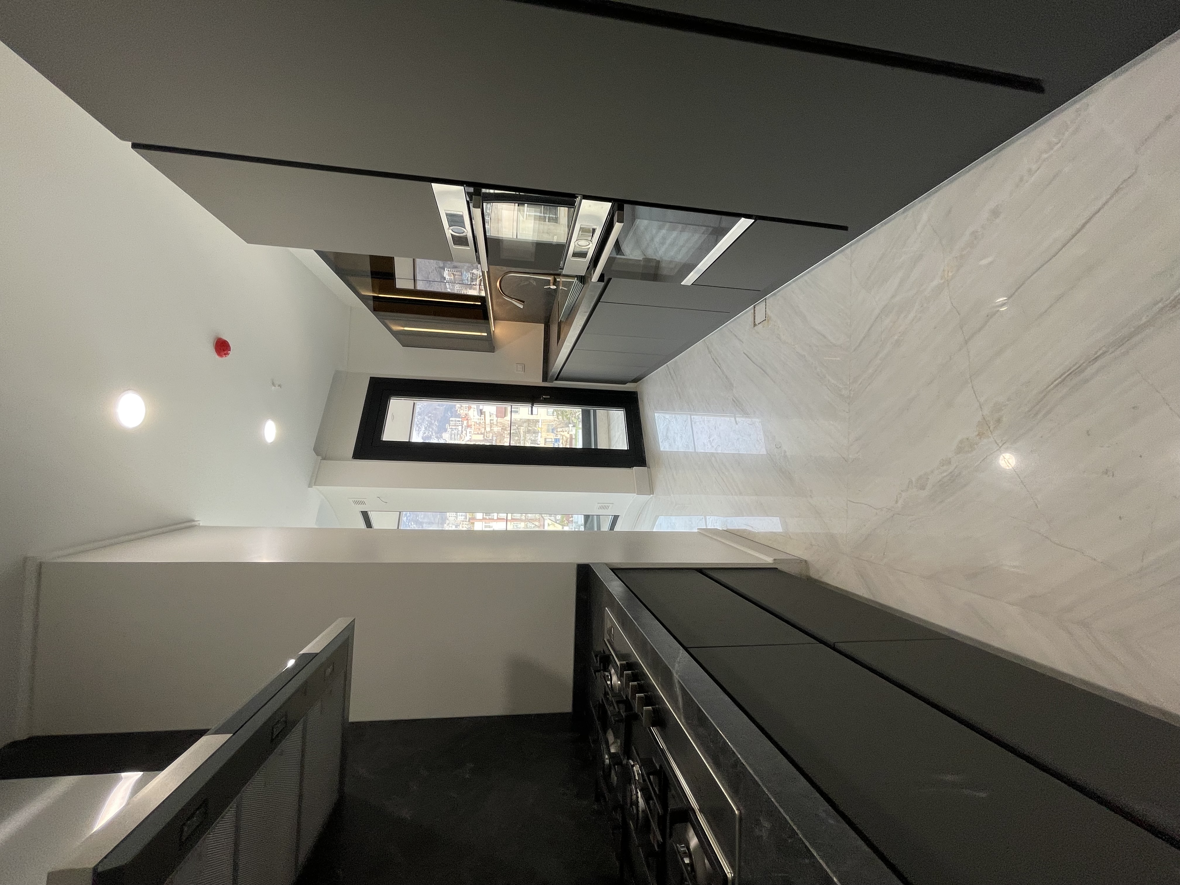 فروش آپارتمان 121متر اقدسیه فول امکانات