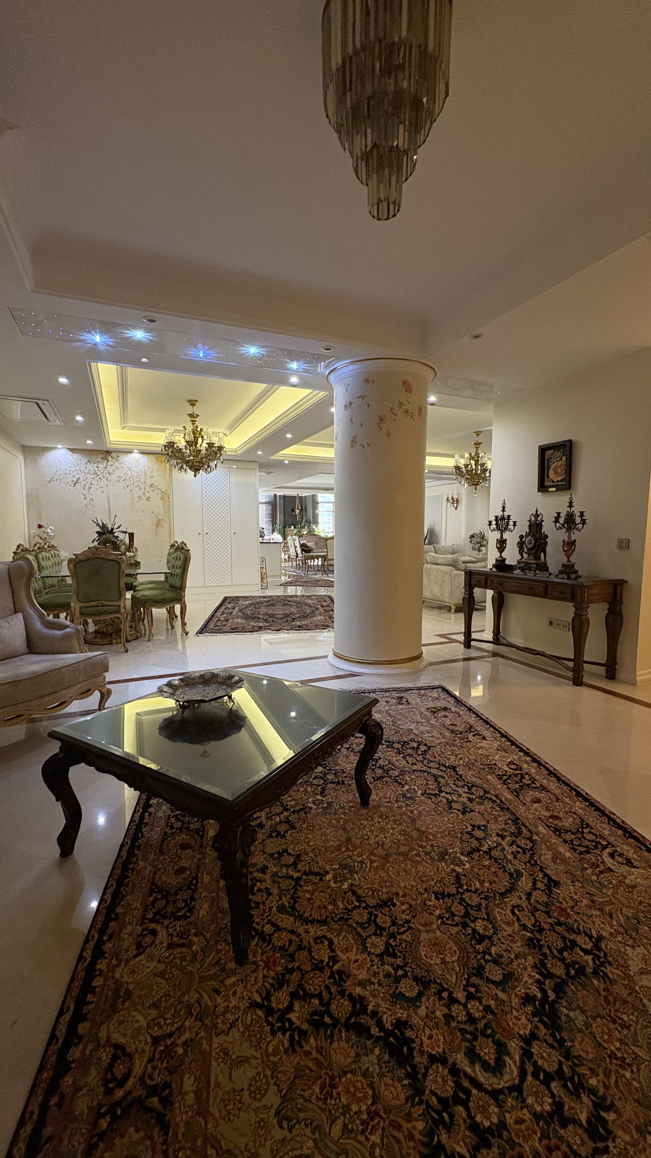 فروش آپارتمان 300 متر دیباجی شمالی سنبل