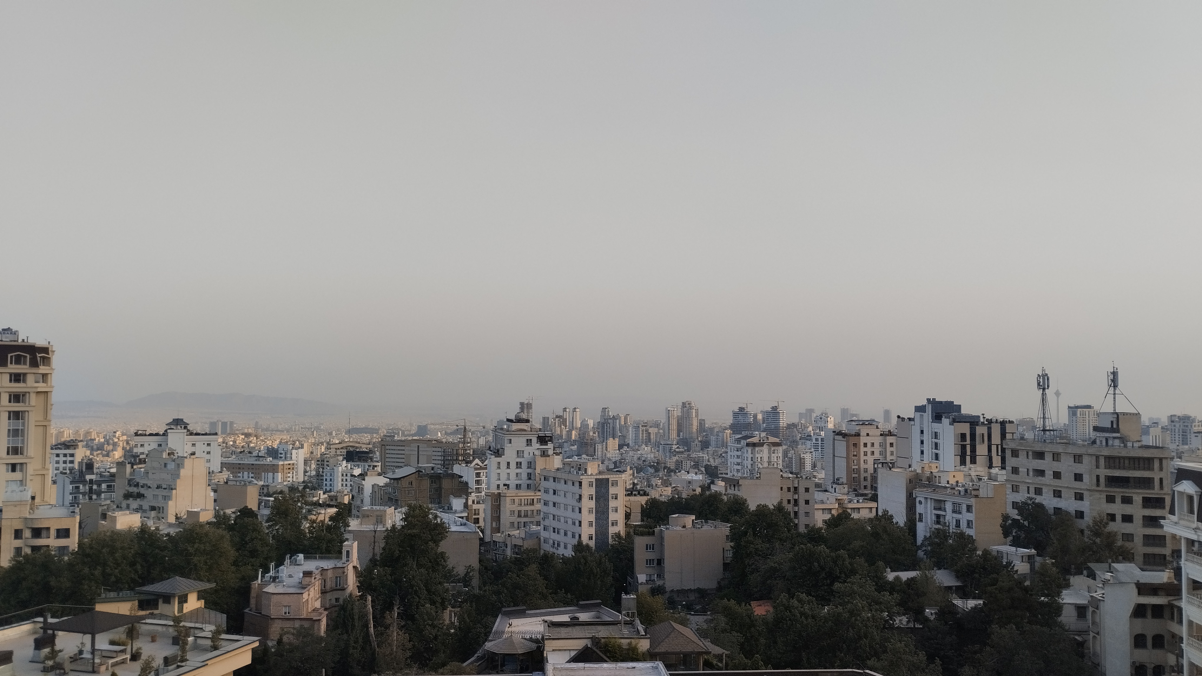 فروش آپارتمان 100 متر نیاوران 2 خواب فول مشاعات درمان