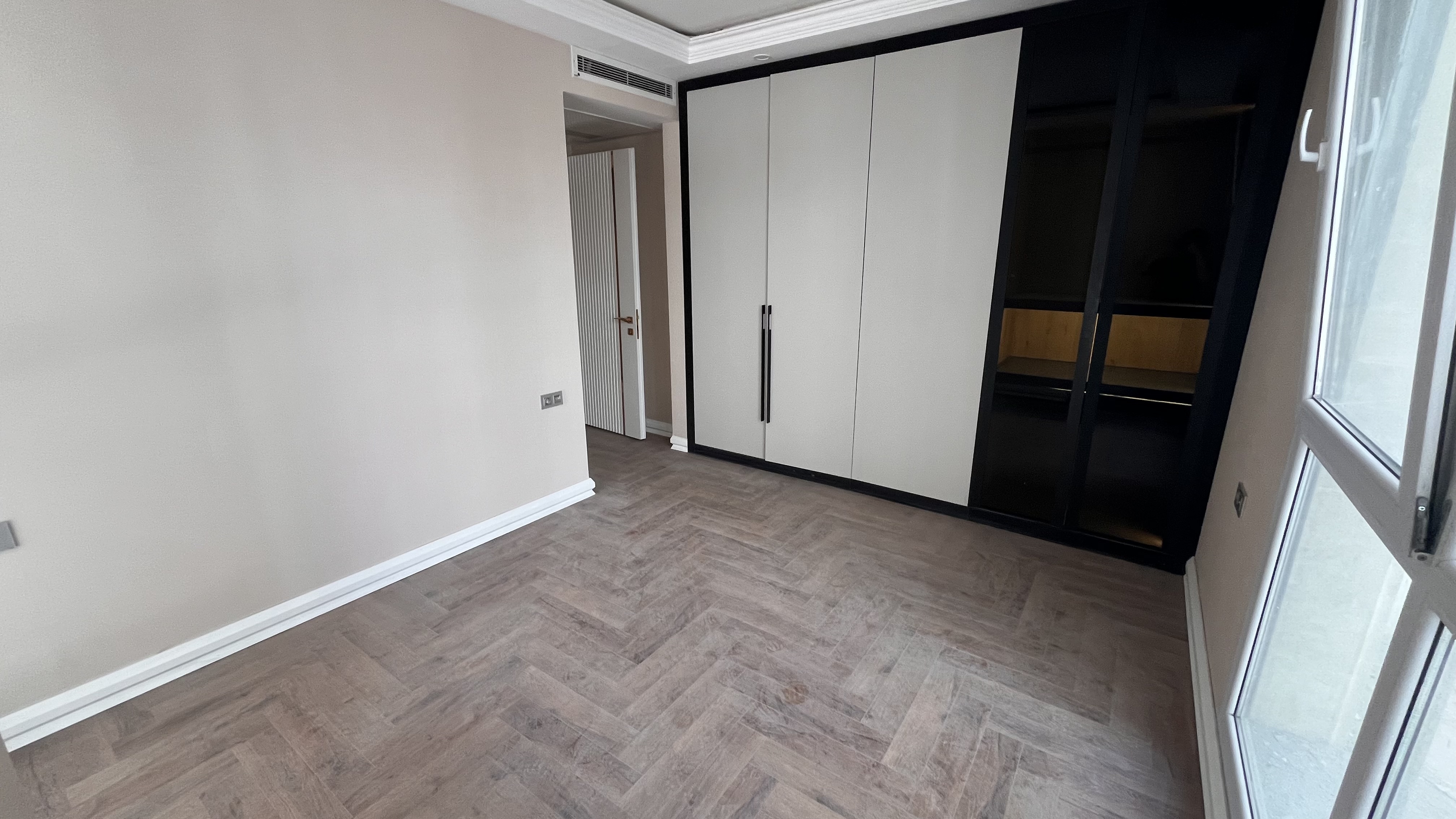 اجاره آپارتمان 150متر هروی فول امکانات