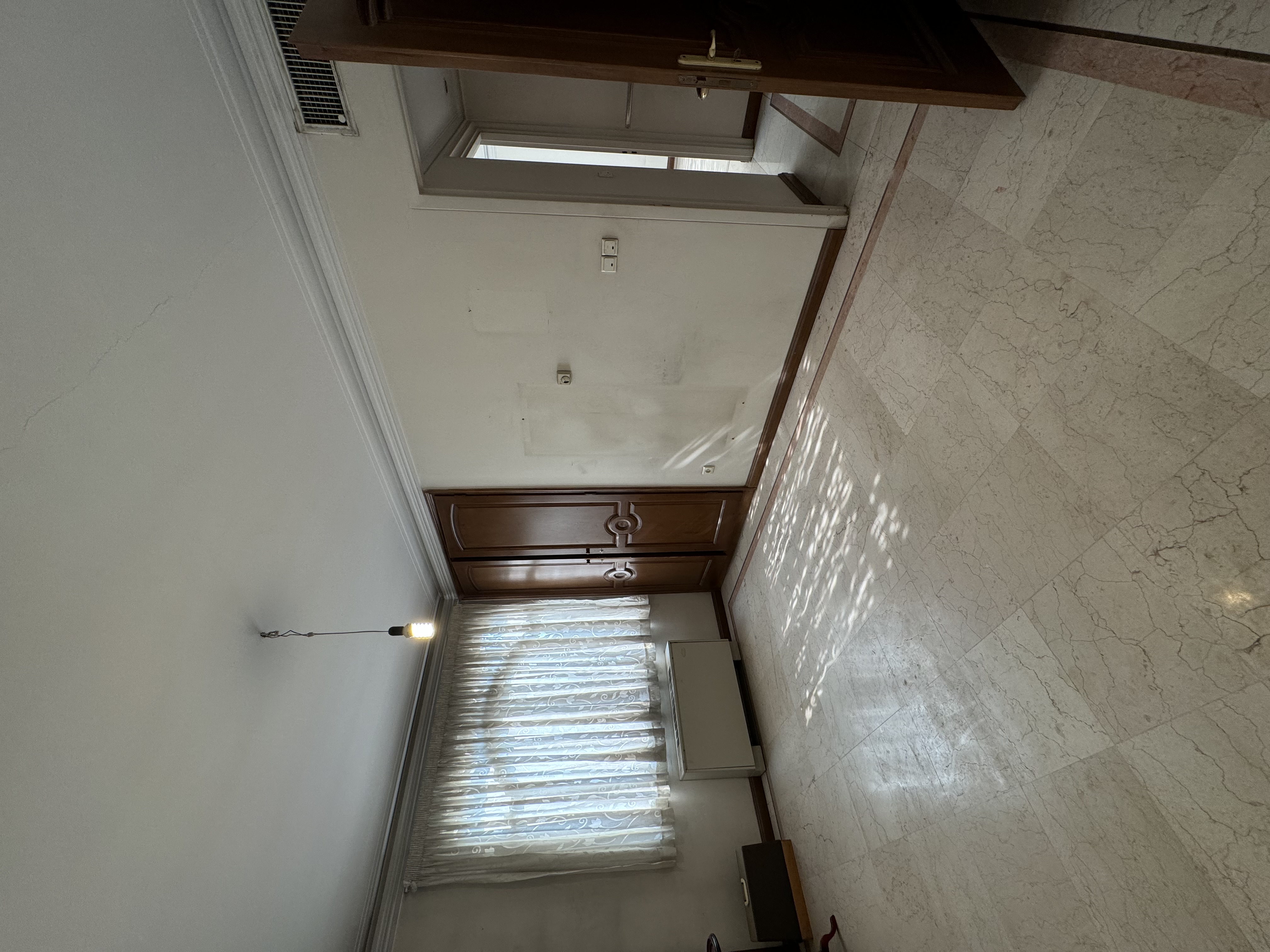 فروش آپارتمان 180 متر فرمانیه شرقی نور شمال و‌جنوب