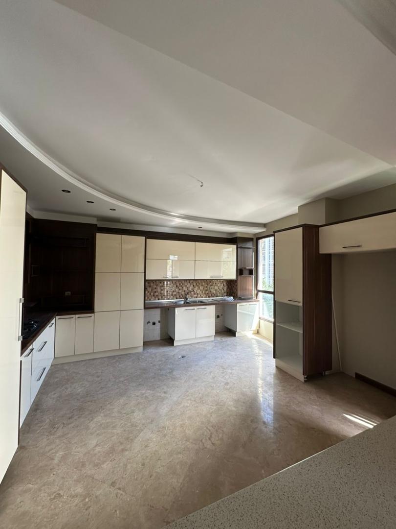 اجاره آپارتمان 200 متر فرمانیه خوش نقشه