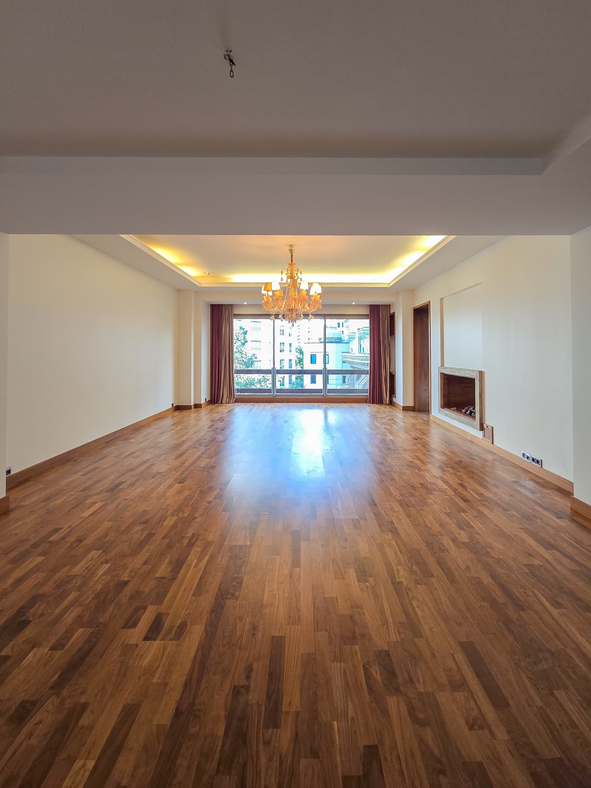 اجاره آپارتمان 210 متر فرشته فول مشاعات