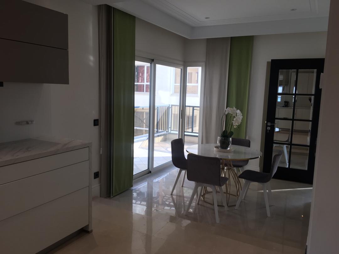 فروش آپارتمان 340متر فرمانیه تاپ لوکیشن
