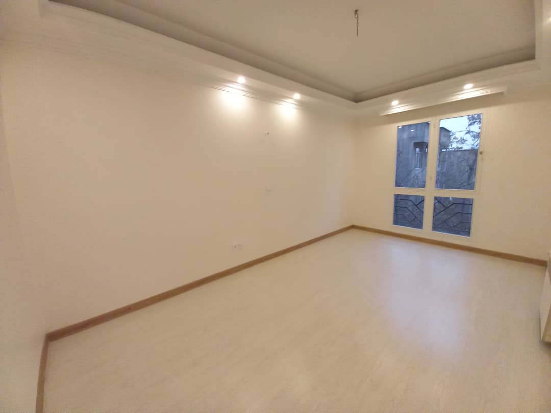 175 متر 3 خواب فول امکانات
