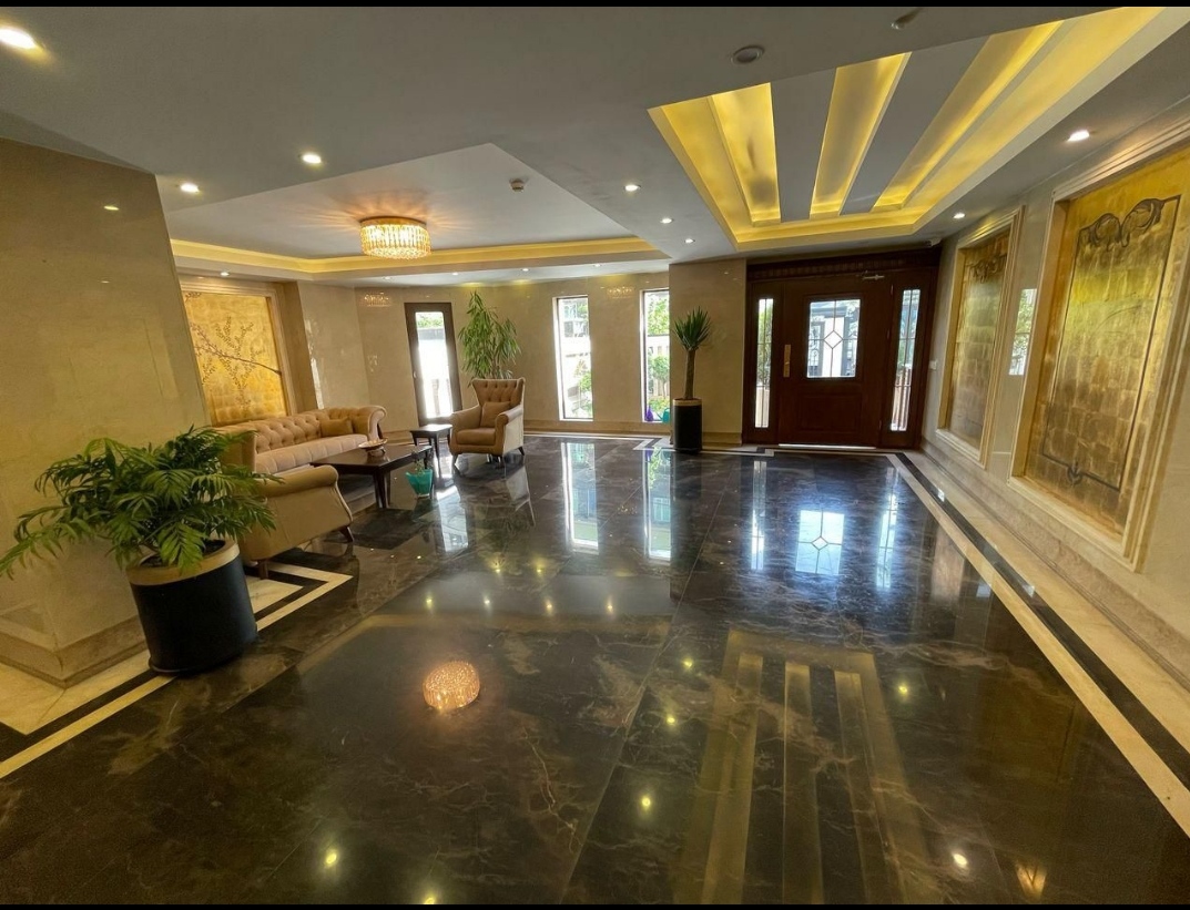 فروش آپارتمان 125متر نارمک 2پارکینگ