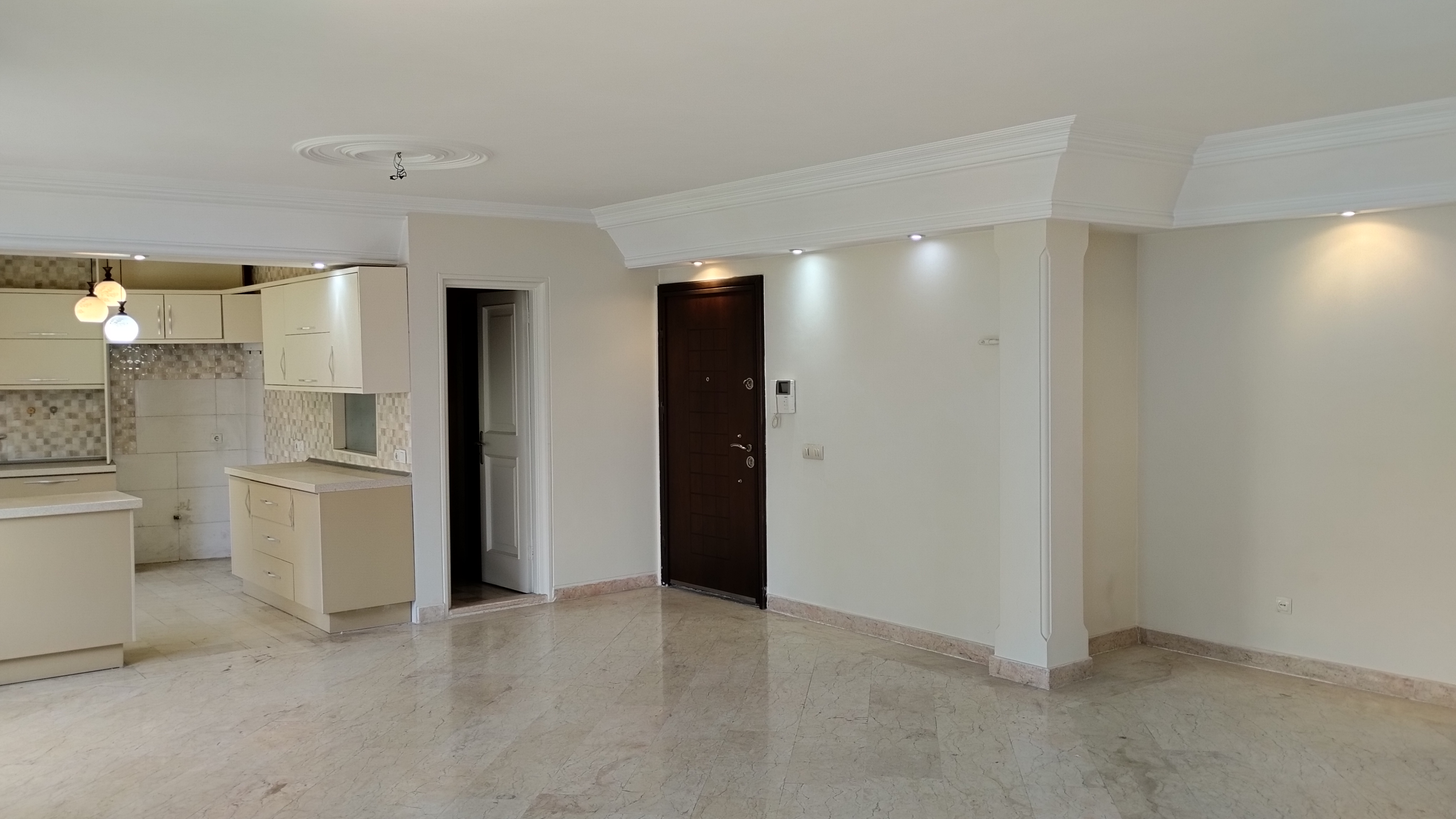 فروش آپارتمان 130 متر نیاوران 2 خواب فول امکانات