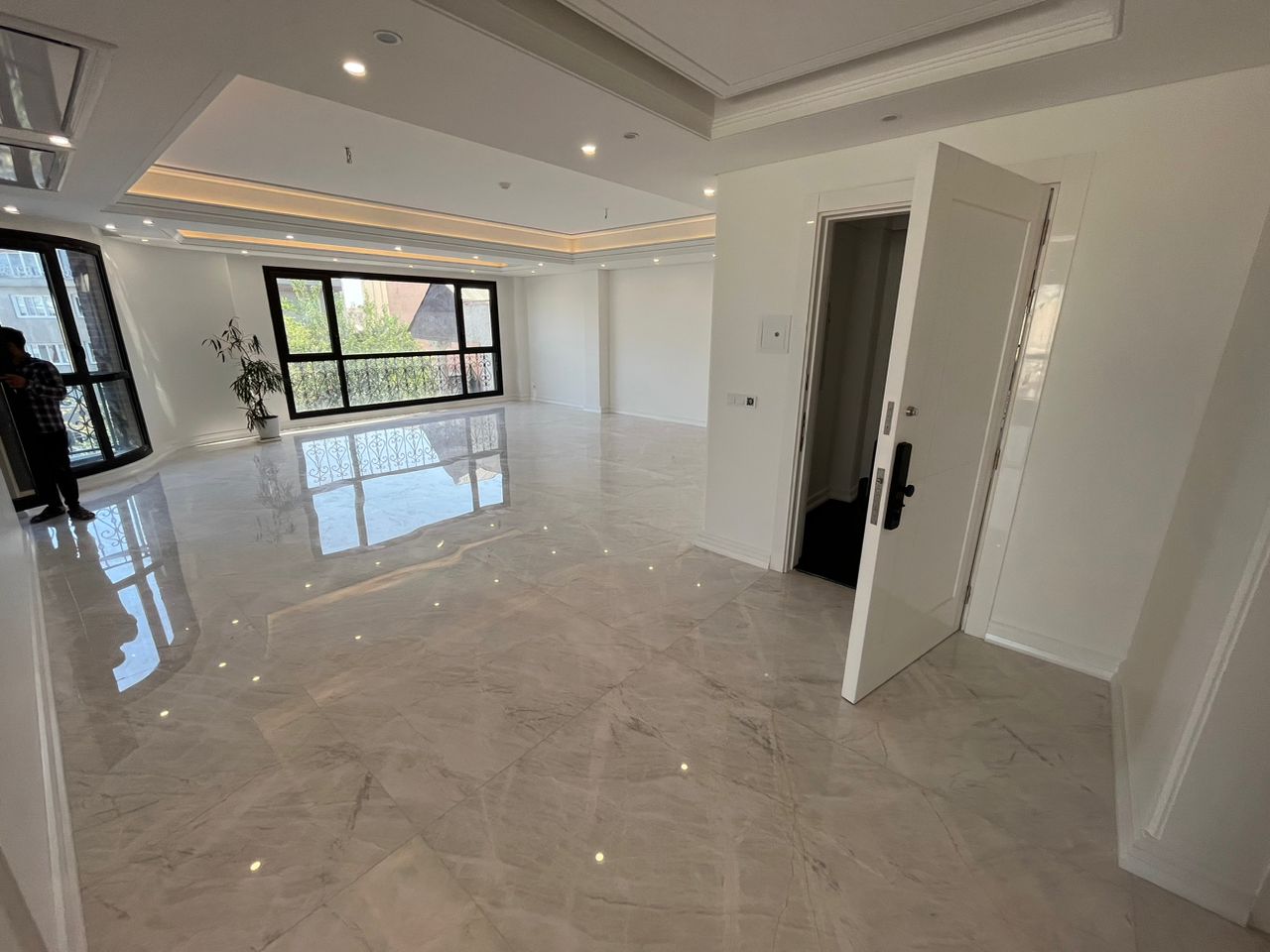 اجاره آپارتمان 260 متر نیاوران نوساز