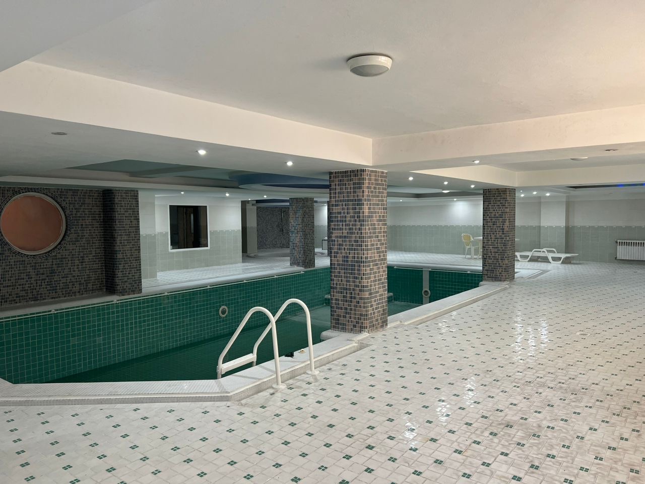 فروش آپارتمان 105متر گلستان جنوبی