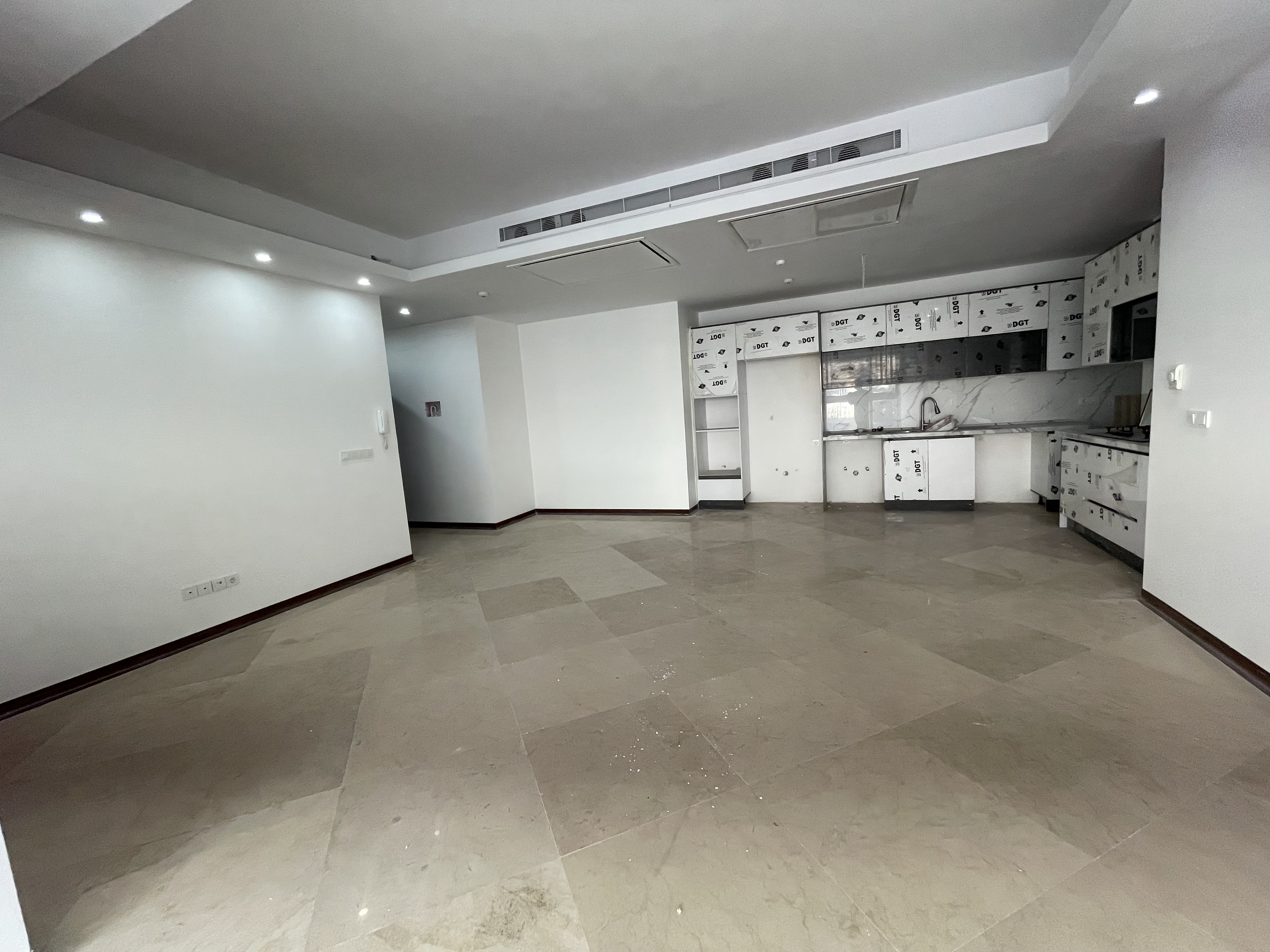 فروش آپارتمان 121متر اقدسیه فول امکانات