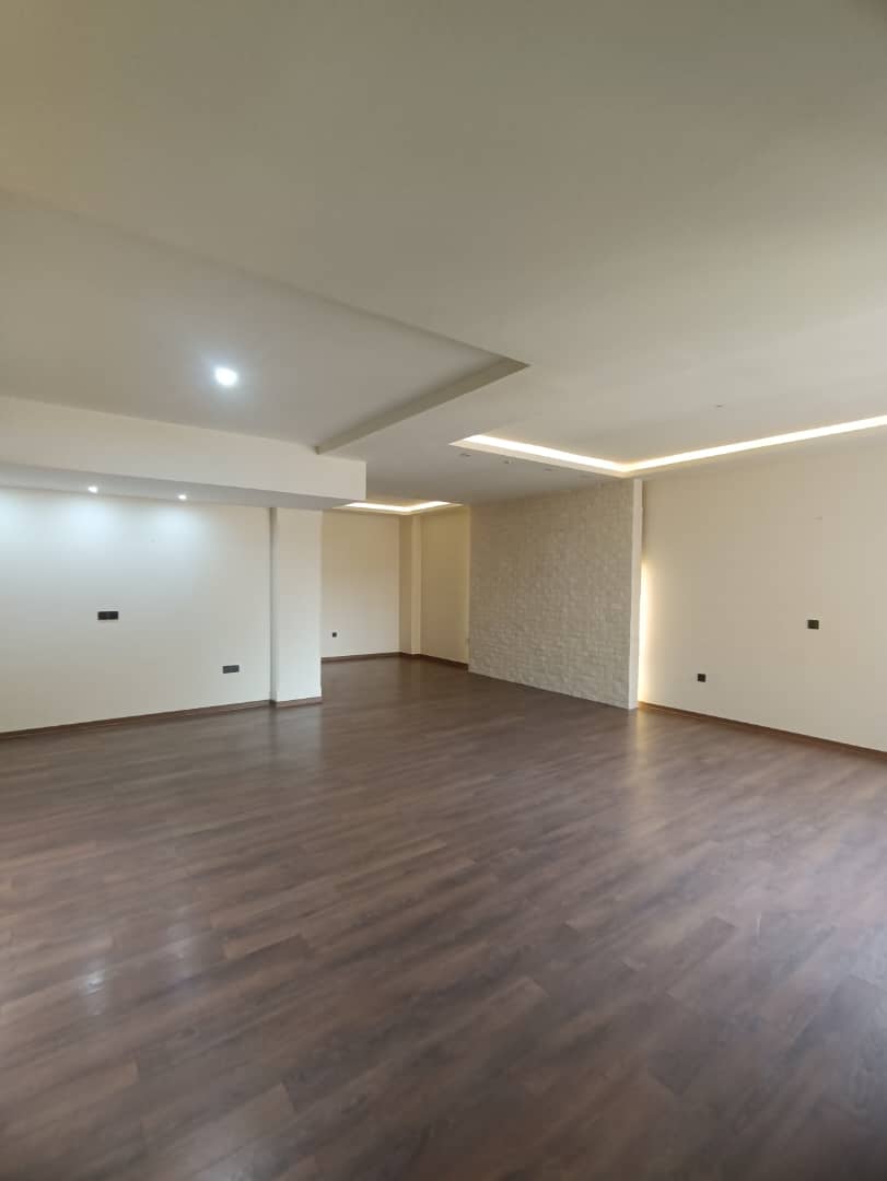 اجاره آپارتمان 180متر نیاوران تاپ لوکیشن