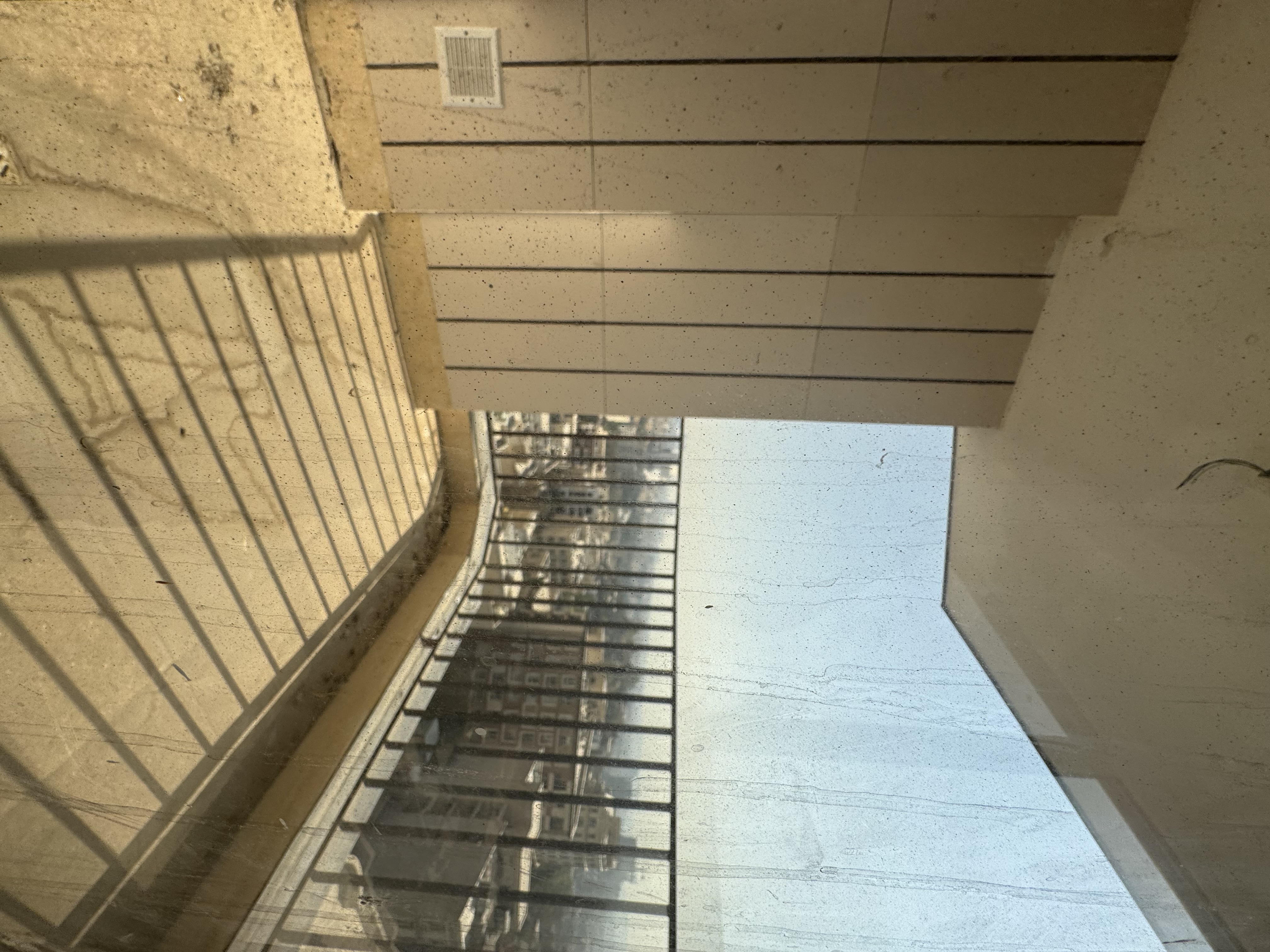 فروش آپارتمان 200متر آجودانیه 3 خواب