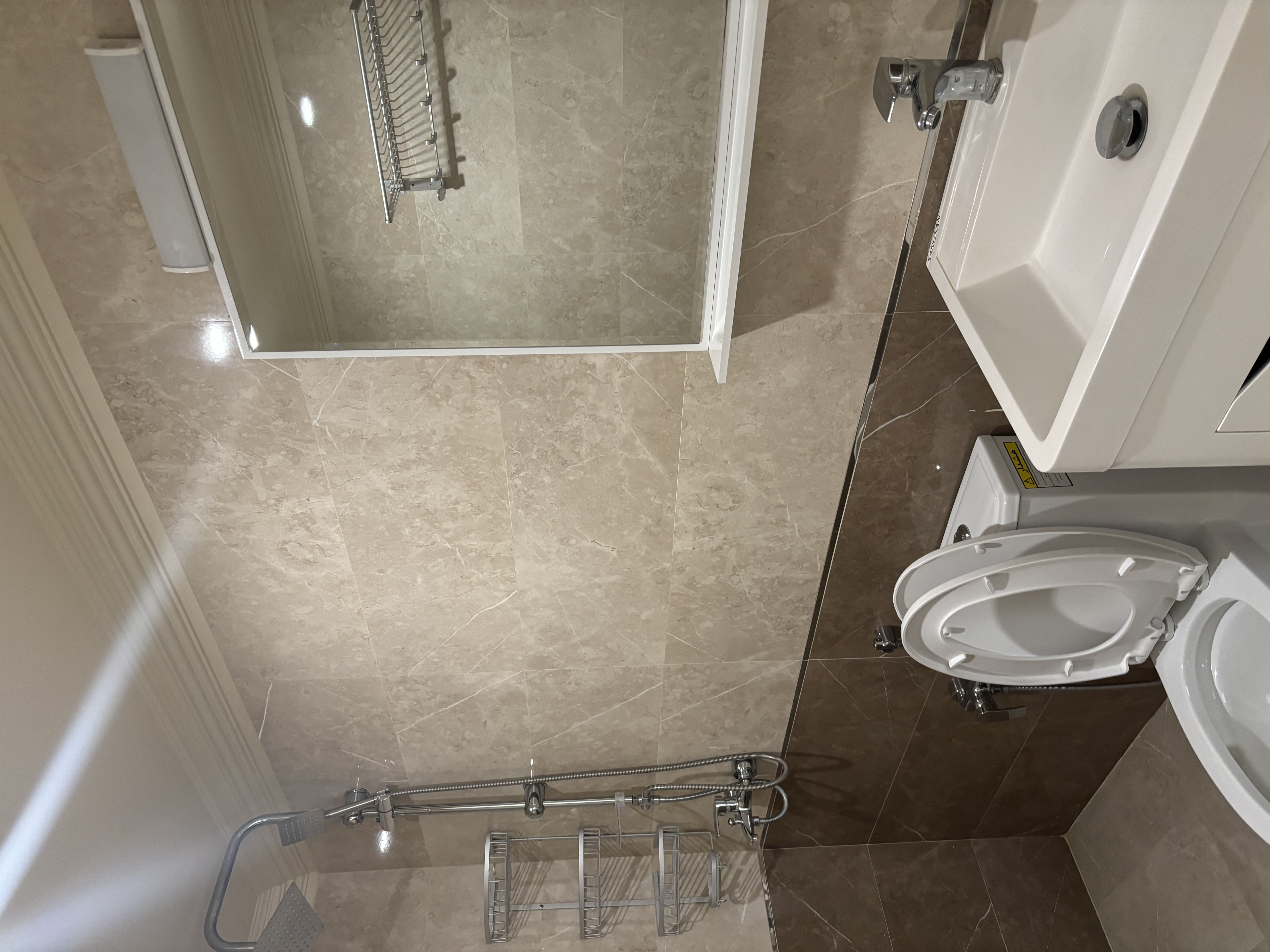 اجاره اپارتمان 150 متر پاسداران سه خواب