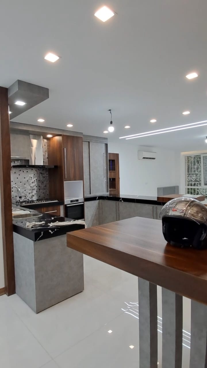 فروش آپارتمان 210 متر نیاوران سه خواب