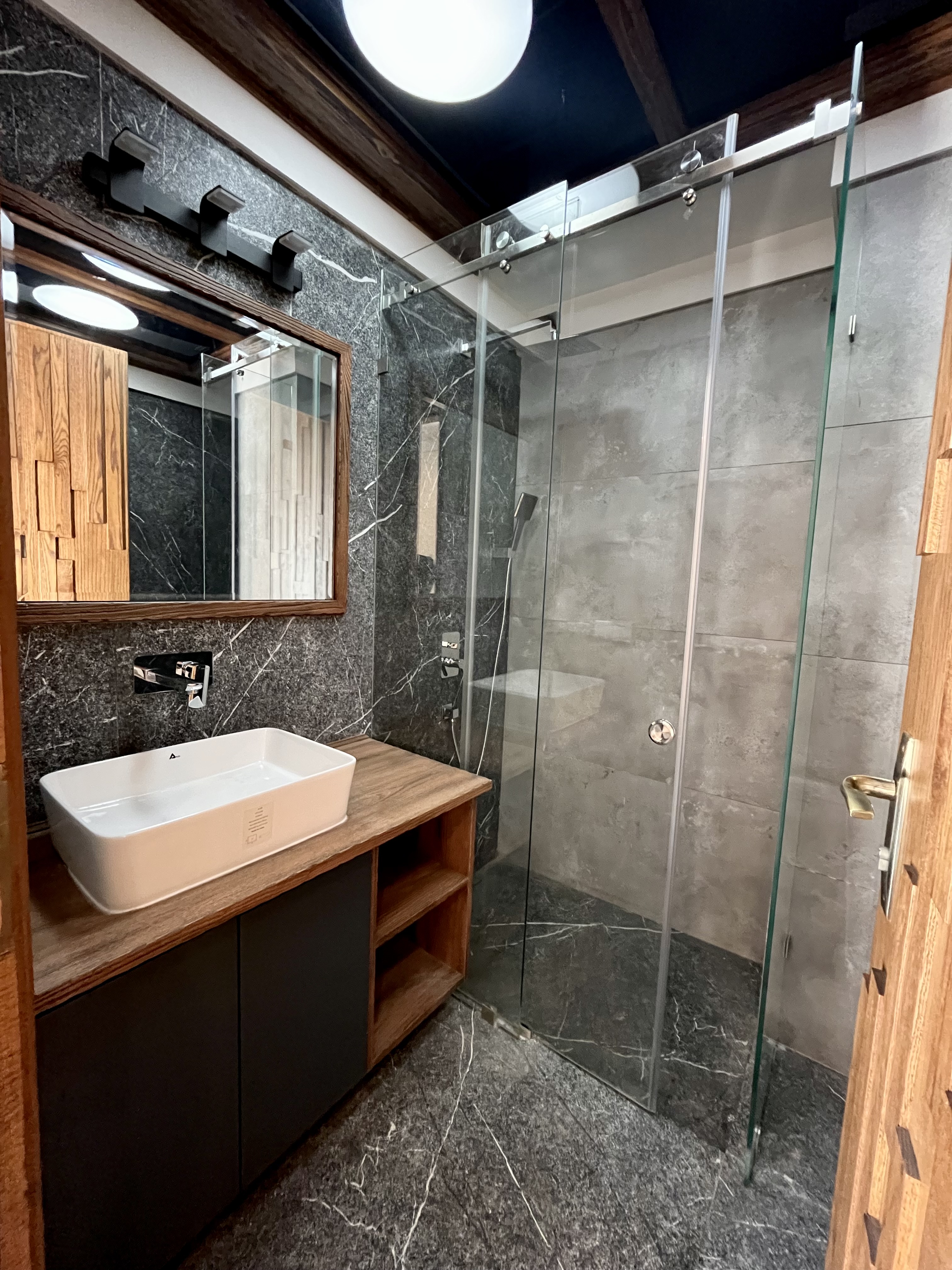 فروش آپارتمان 115 متر نیاوران نوساز مشاعات هتلینگ