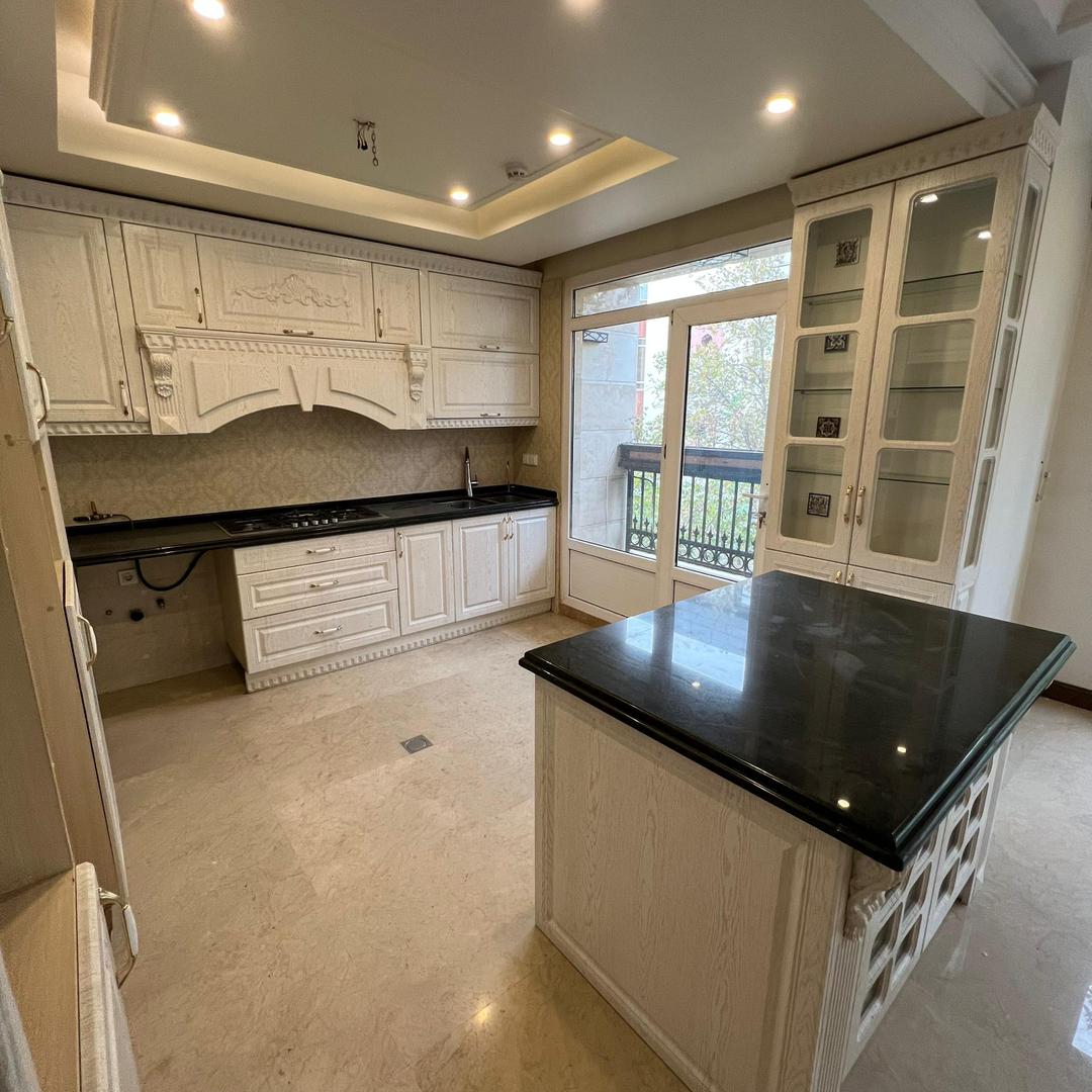 فروش آپارتمان 140 متر دیباجی تاپ لوکیشن