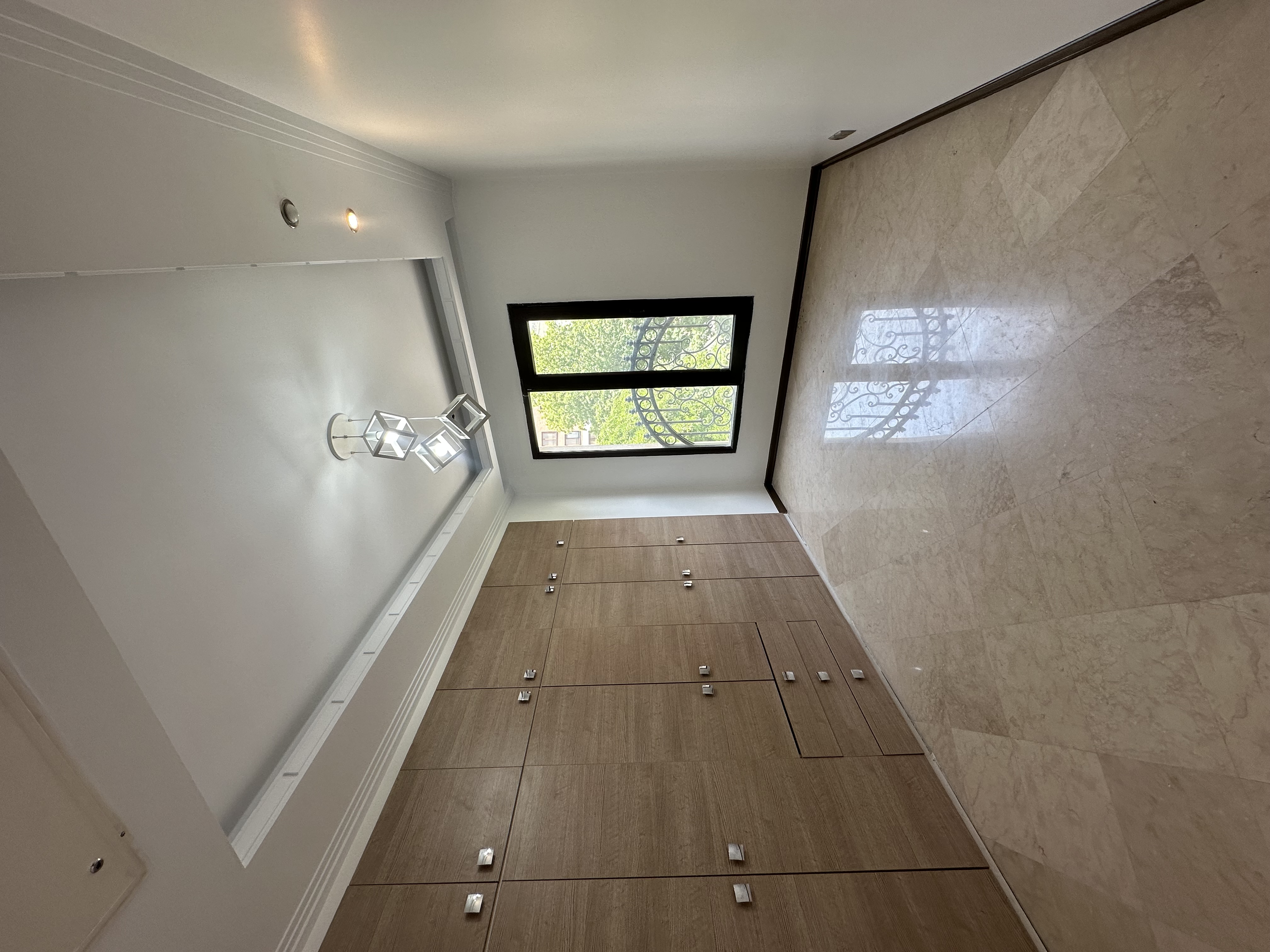 فروش آپارتمان 130متر اقدسیه