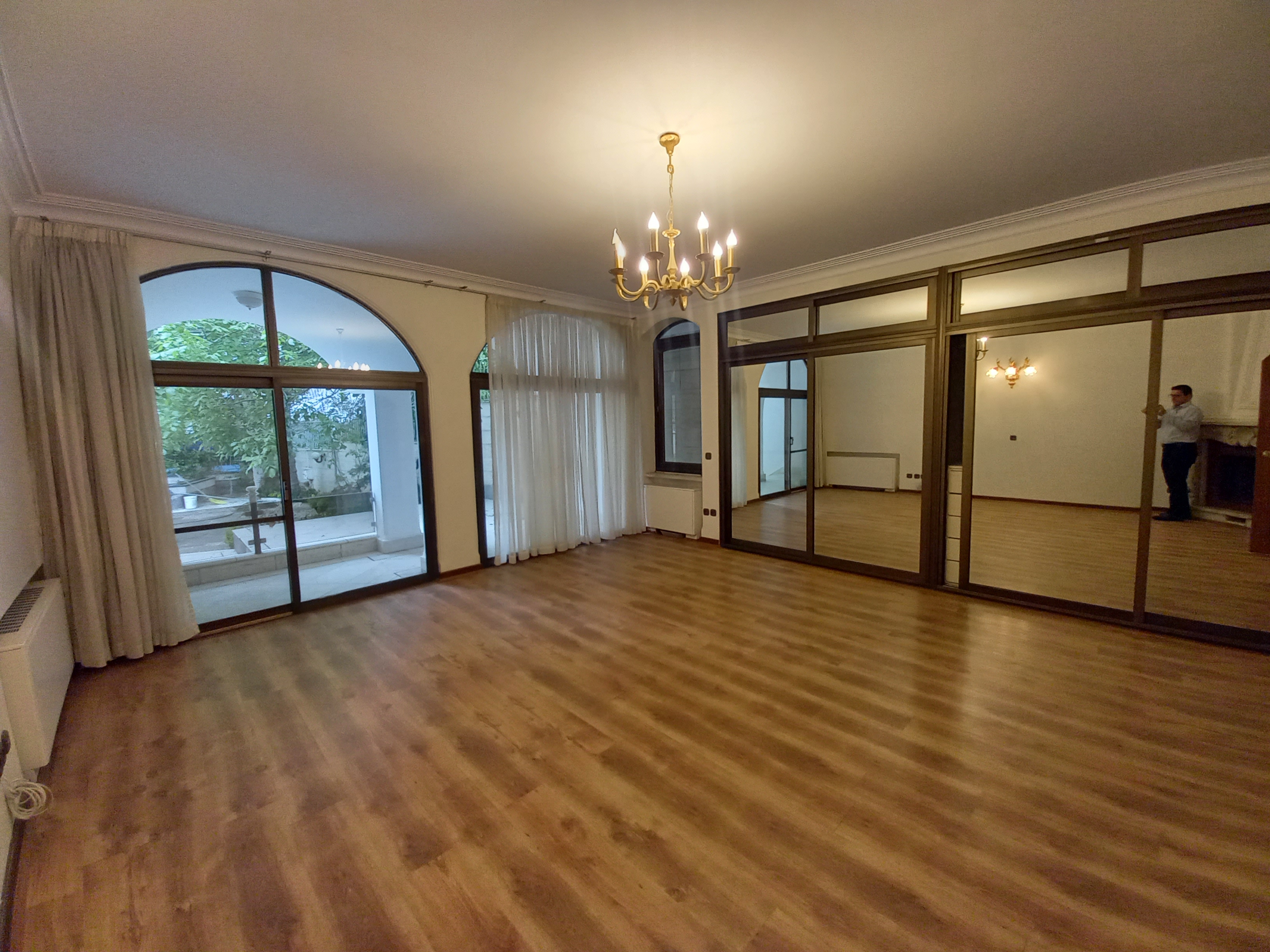 رهن و اجاره ویلایی در نیاوران عمارت پهلوی