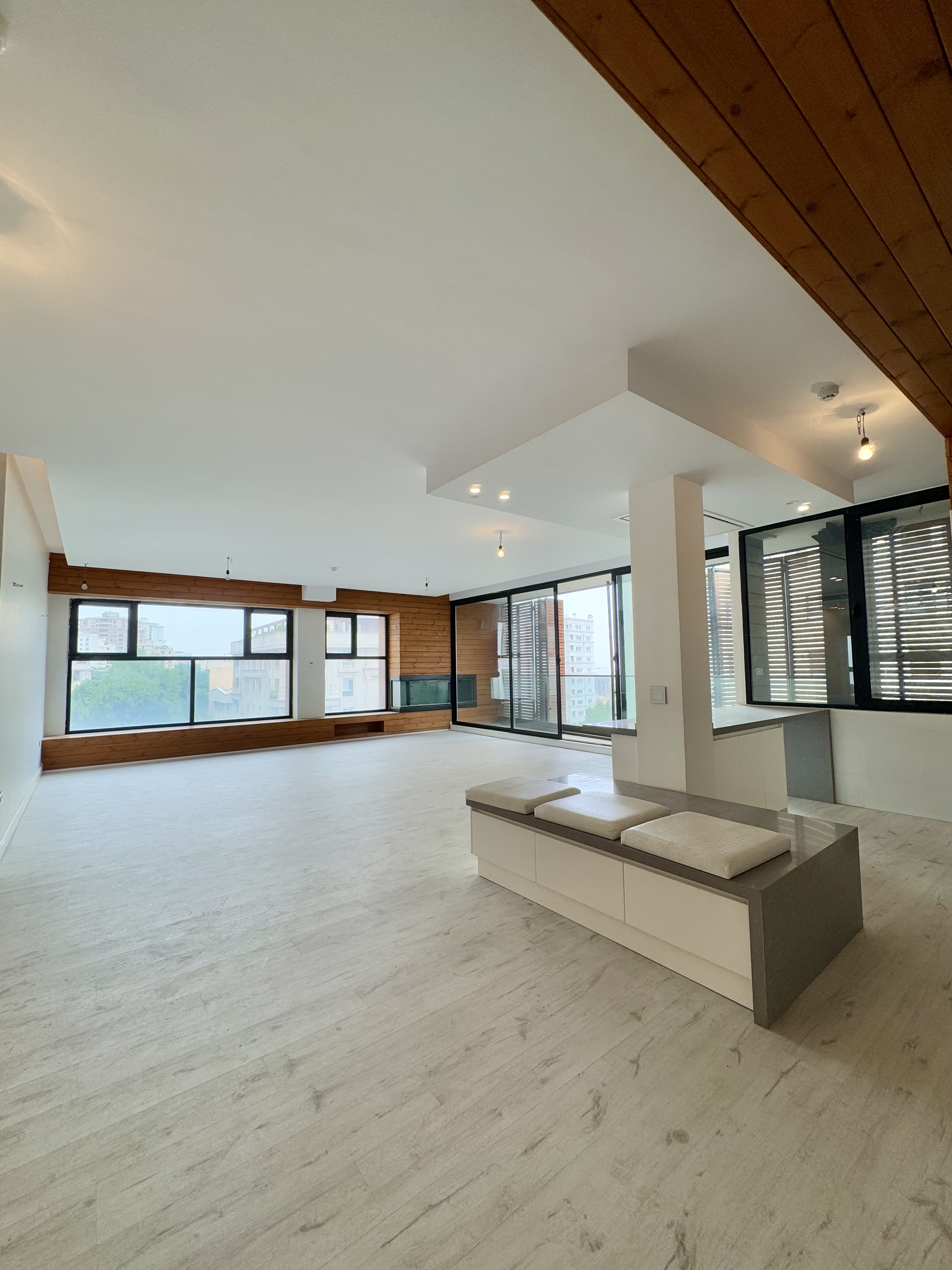 فروش آپارتمان 200 متر نیاوران تکواحدی