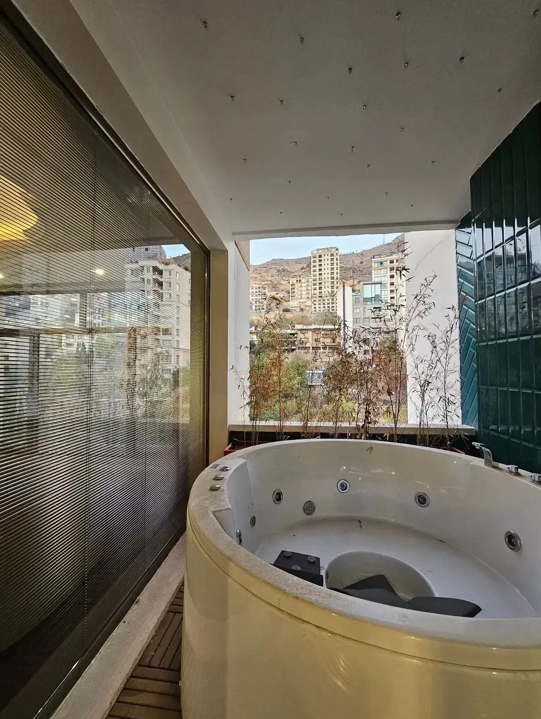 اجاره آپارتمان 140متر نیاوران برج باغ مدرن برند ویو بدون مشرف