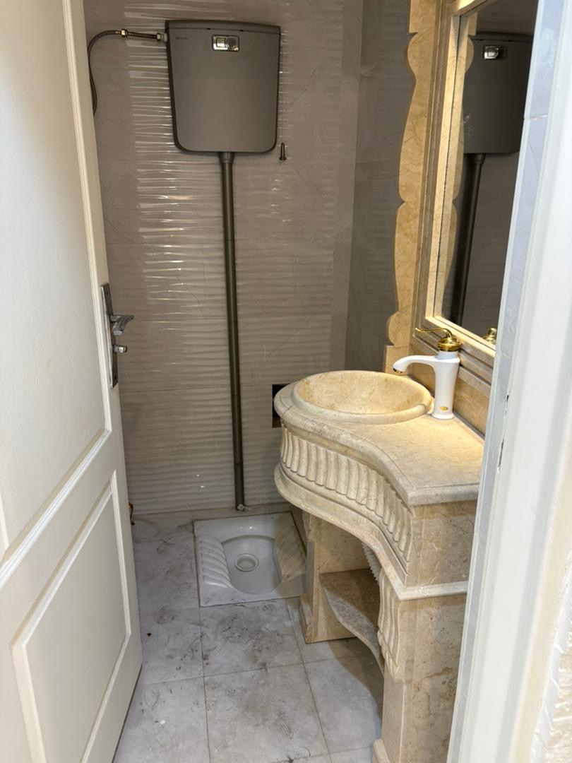 فروش آپارتمان  220 متر قلب منظریه  نورگیر مستقیم